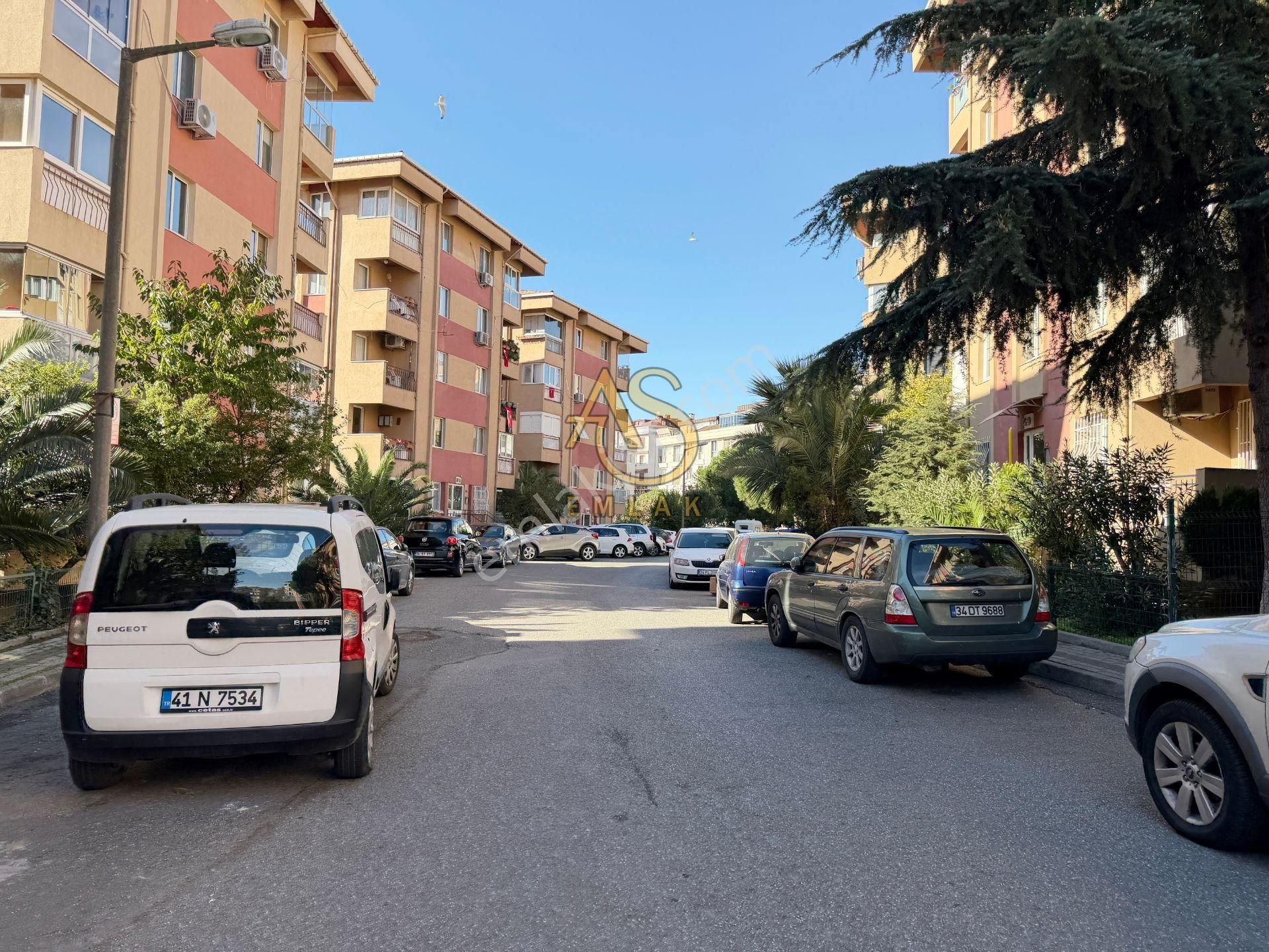 As Emlaktan 2+1 Bağlarbaşı Soyak Evlerinde Konumu Mükemmel Daire - Görsel 35