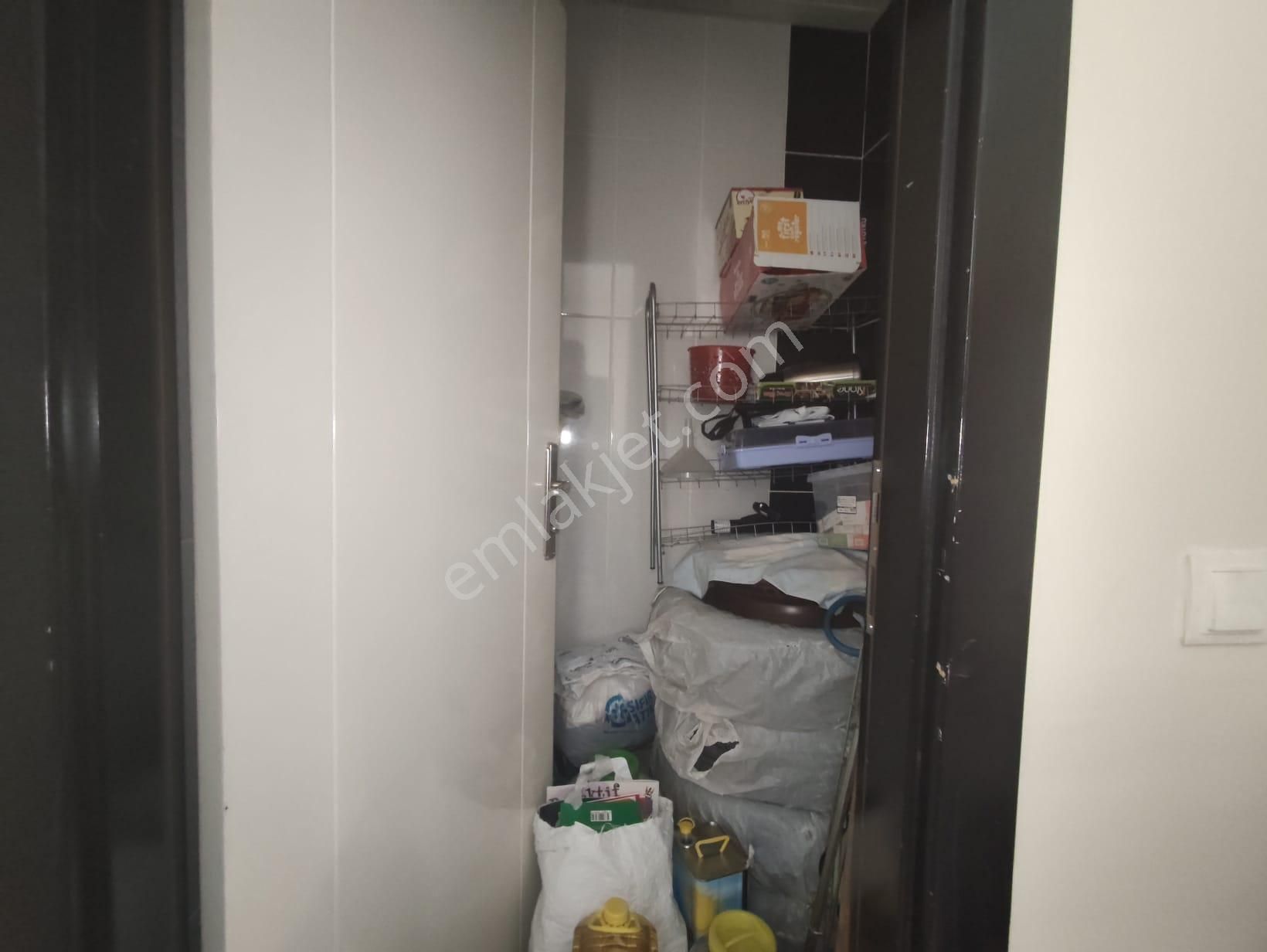 Yılmaz Gayrimenkulden 10 Yıllık 3+1 1 Kat Ful Yapılı Kacırılmayacak 3+1 Fırsat Dairesi - Görsel 32