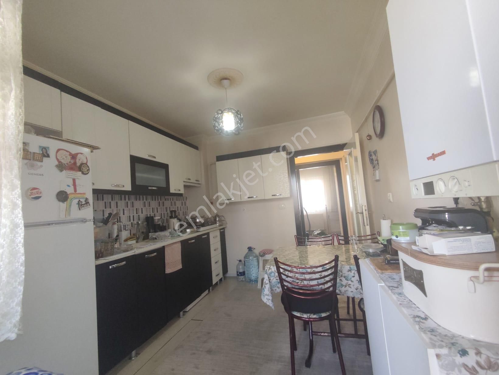 Yılmaz Gayrimenkulden 10 Yıllık 3+1 1 Kat Ful Yapılı Kacırılmayacak 3+1 Fırsat Dairesi - Görsel 29