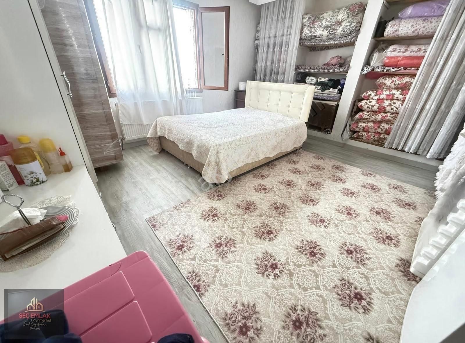 Seç Emlak'tan Serinevler'de 2 Katlı Garajlı Müstakil Ev - Görsel 3