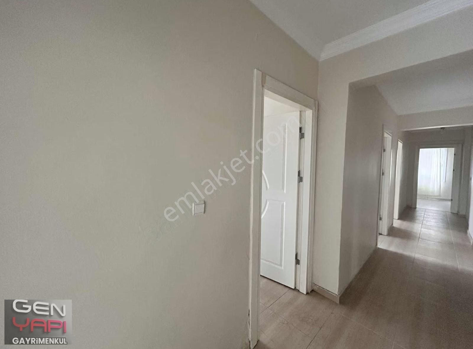 Gen Yapıdan Mezitlide Kiralık 3+1 Bağımsız Mutfak !!! - Görsel 18