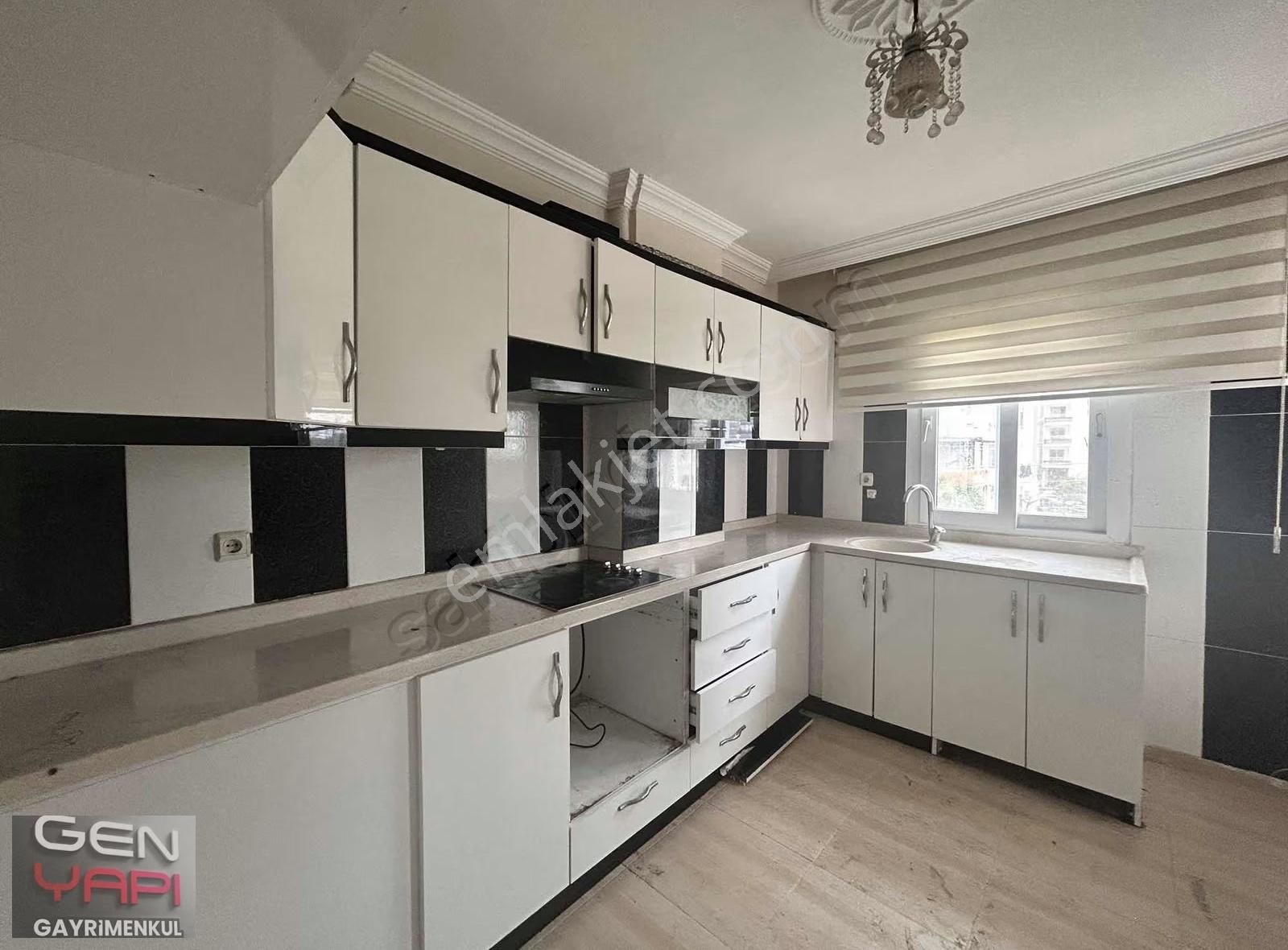 Gen Yapıdan Mezitlide Kiralık 3+1 Bağımsız Mutfak !!!