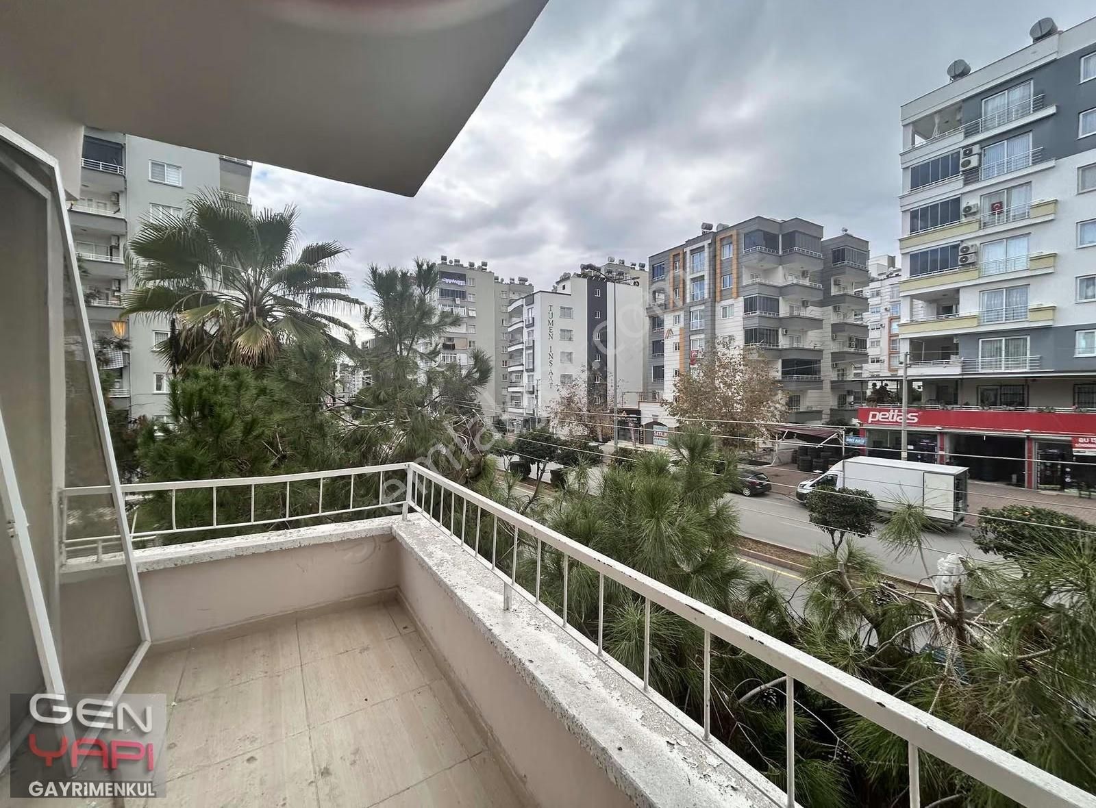 Gen Yapıdan Mezitlide Kiralık 3+1 Bağımsız Mutfak !!! - Görsel 11