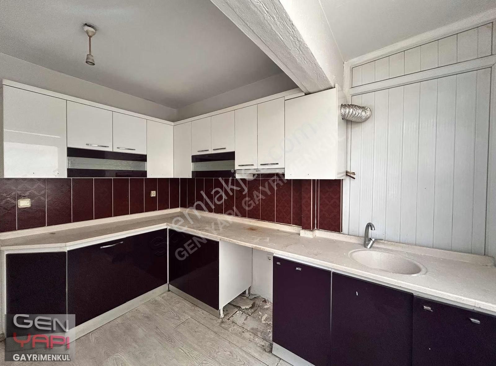 Gen Yapıdan Prireiste Asansörlü 3+1 !!!