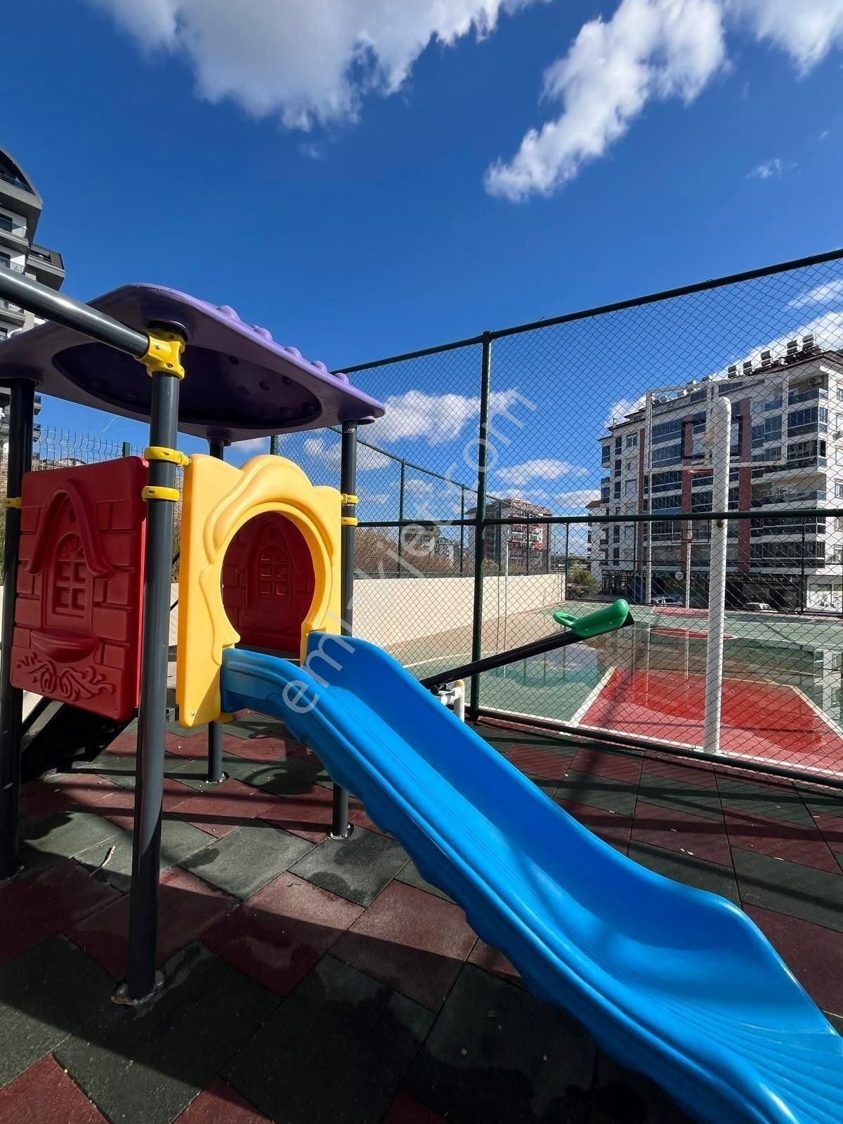 Alanya Avsallarda Acil Satılık 1+1 Lüks Daire - Görsel 17