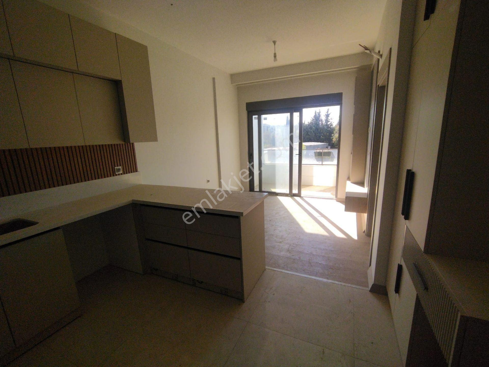 Alanya Avsallarda Acil Satılık 1+1 Lüks Daire - Görsel 27