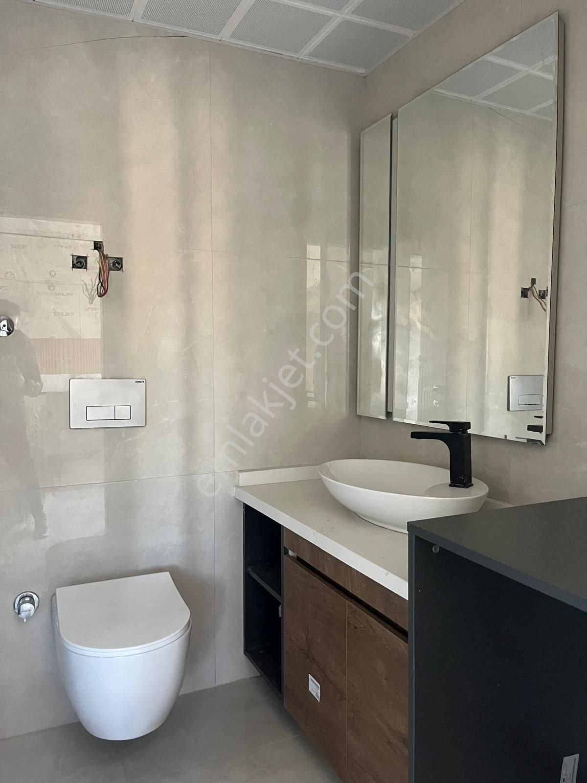 Alanya Avsallarda Acil Satılık 1+1 Lüks Daire - Görsel 3