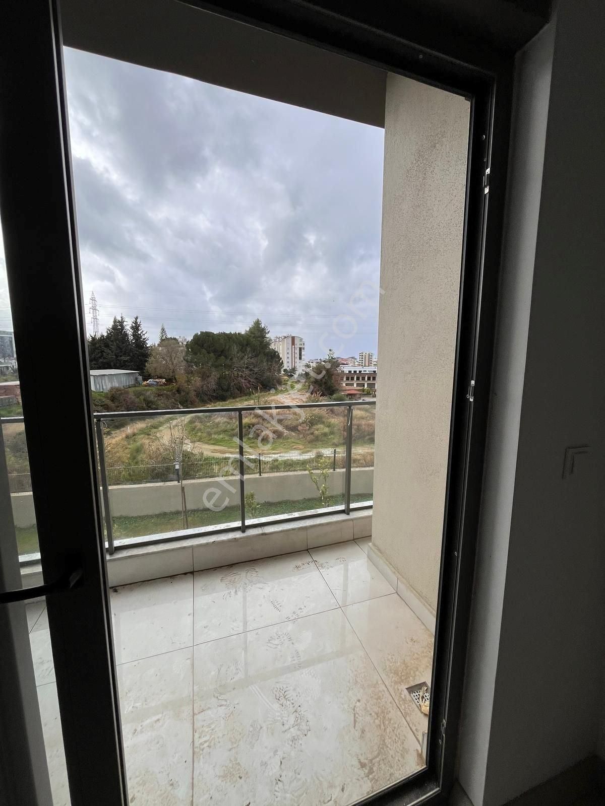 Alanya Avsallarda Acil Satılık 1+1 Lüks Daire - Görsel 34