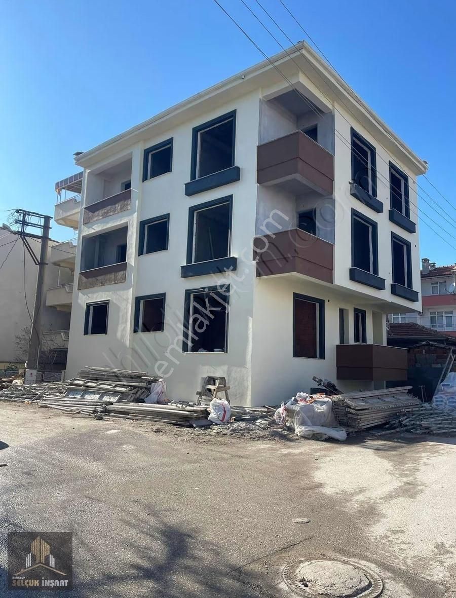 Toygar Mahallesinde 2+1 Geniş Nisan Teslimi Satılık Daireler