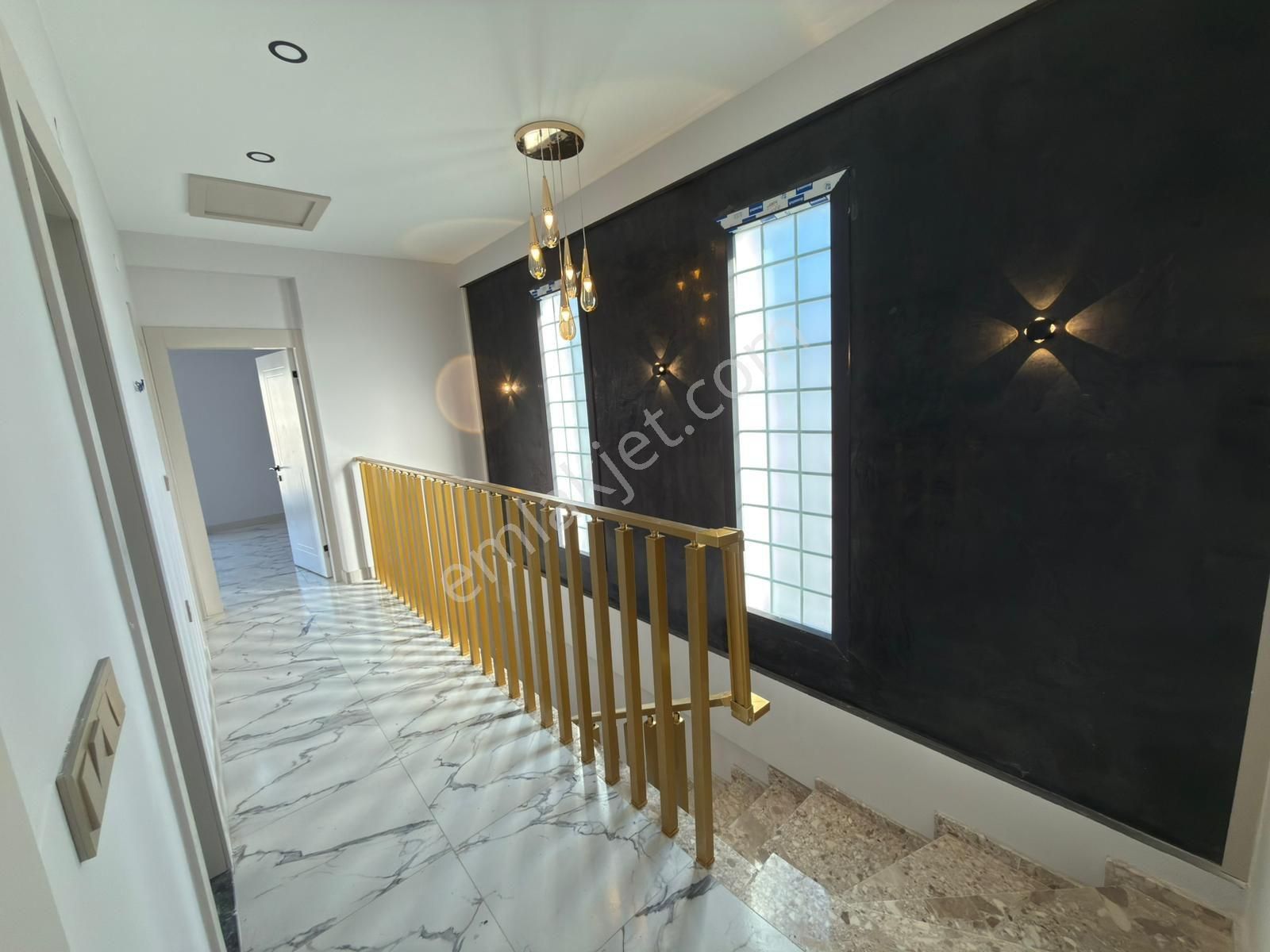 ‎  Hazar Gayrimenkulden Satilik Lüks Villa - Görsel 13