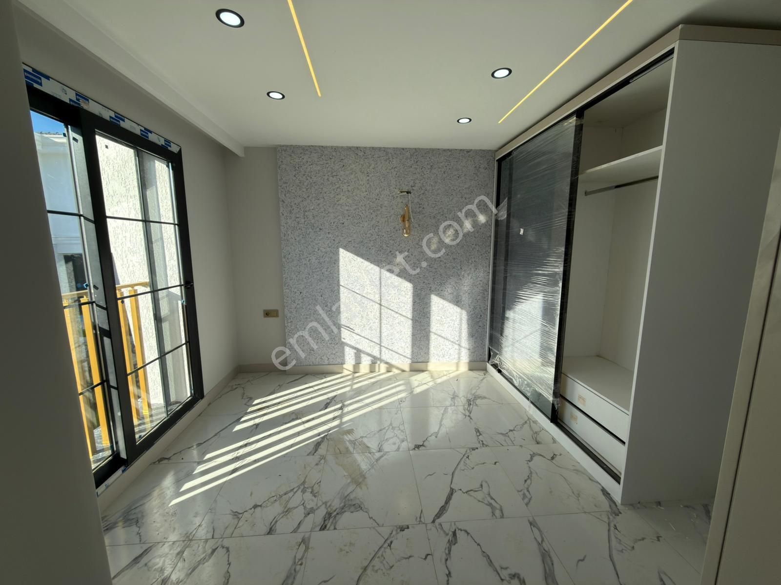 ‎  Hazar Gayrimenkulden Satilik Lüks Villa - Görsel 14