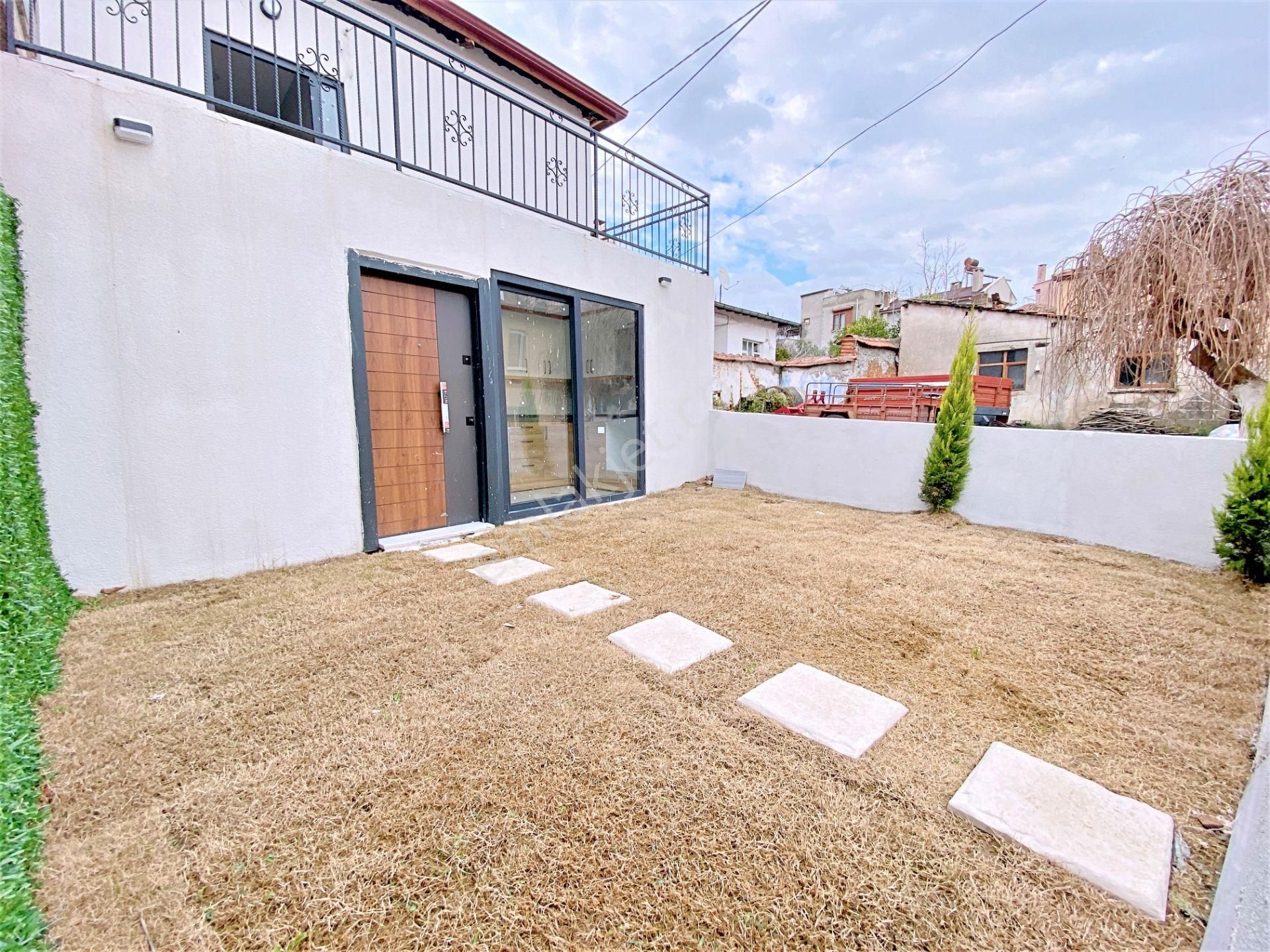 🌀gültaş Emlak’tan Kızılkeçili’de Satılık Geniş Bahçeli Köy Evi