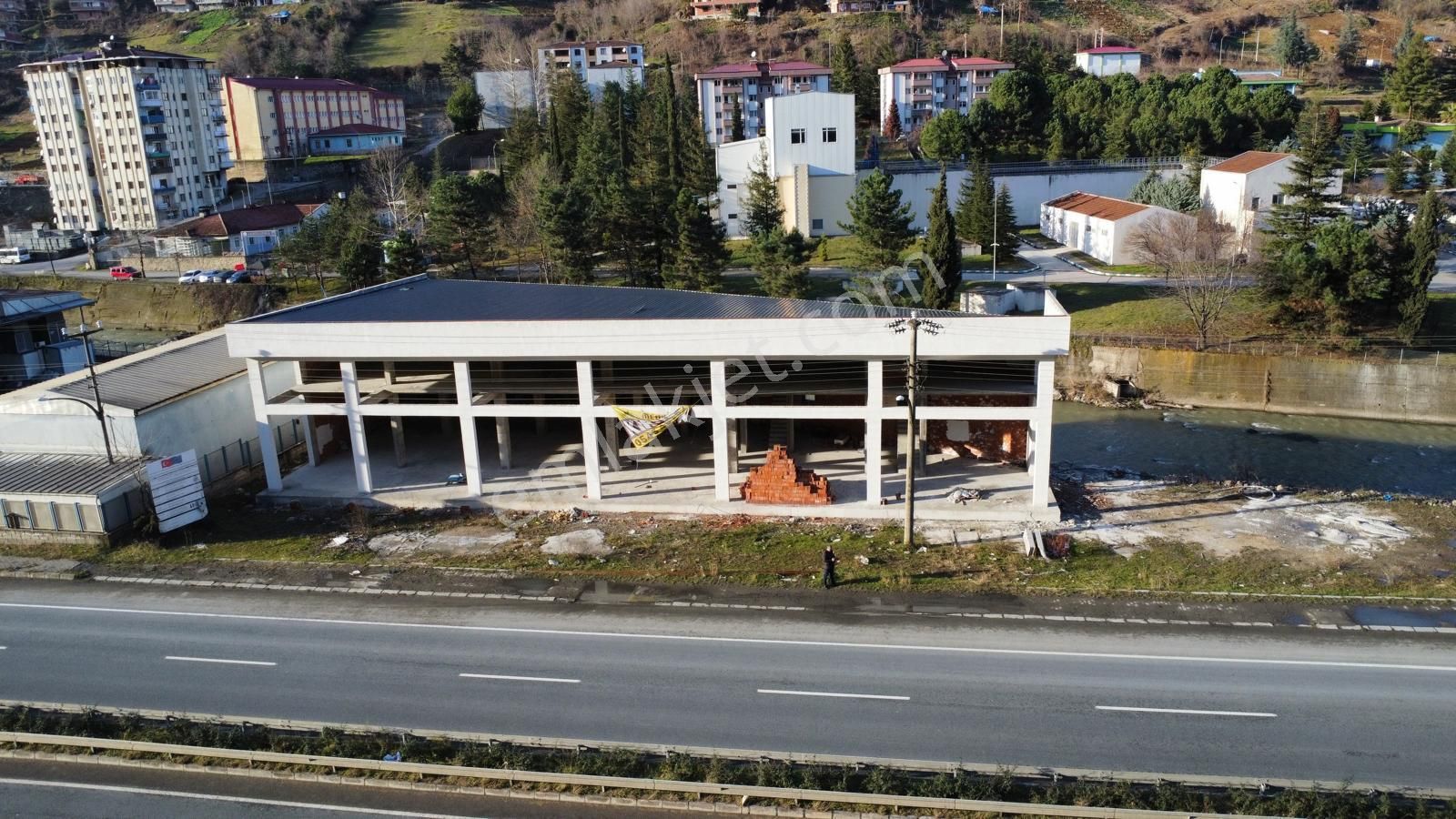 Trabzon Maçkada Kiralık Dükkan - Görsel 17
