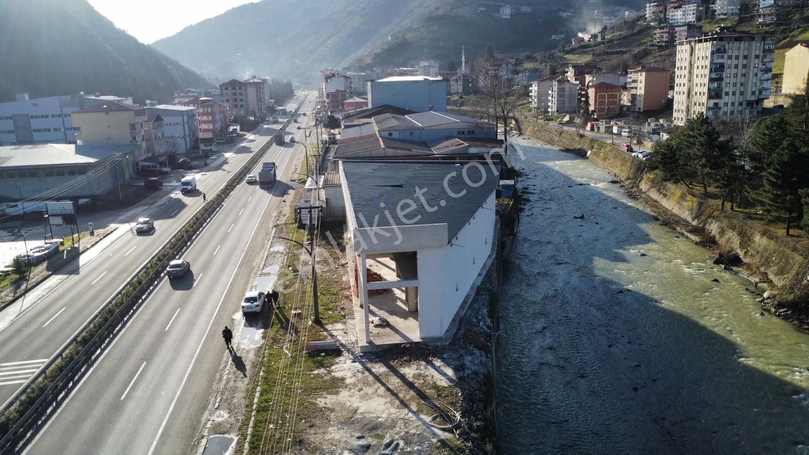 Trabzon Maçkada Kiralık Dükkan - Görsel 2