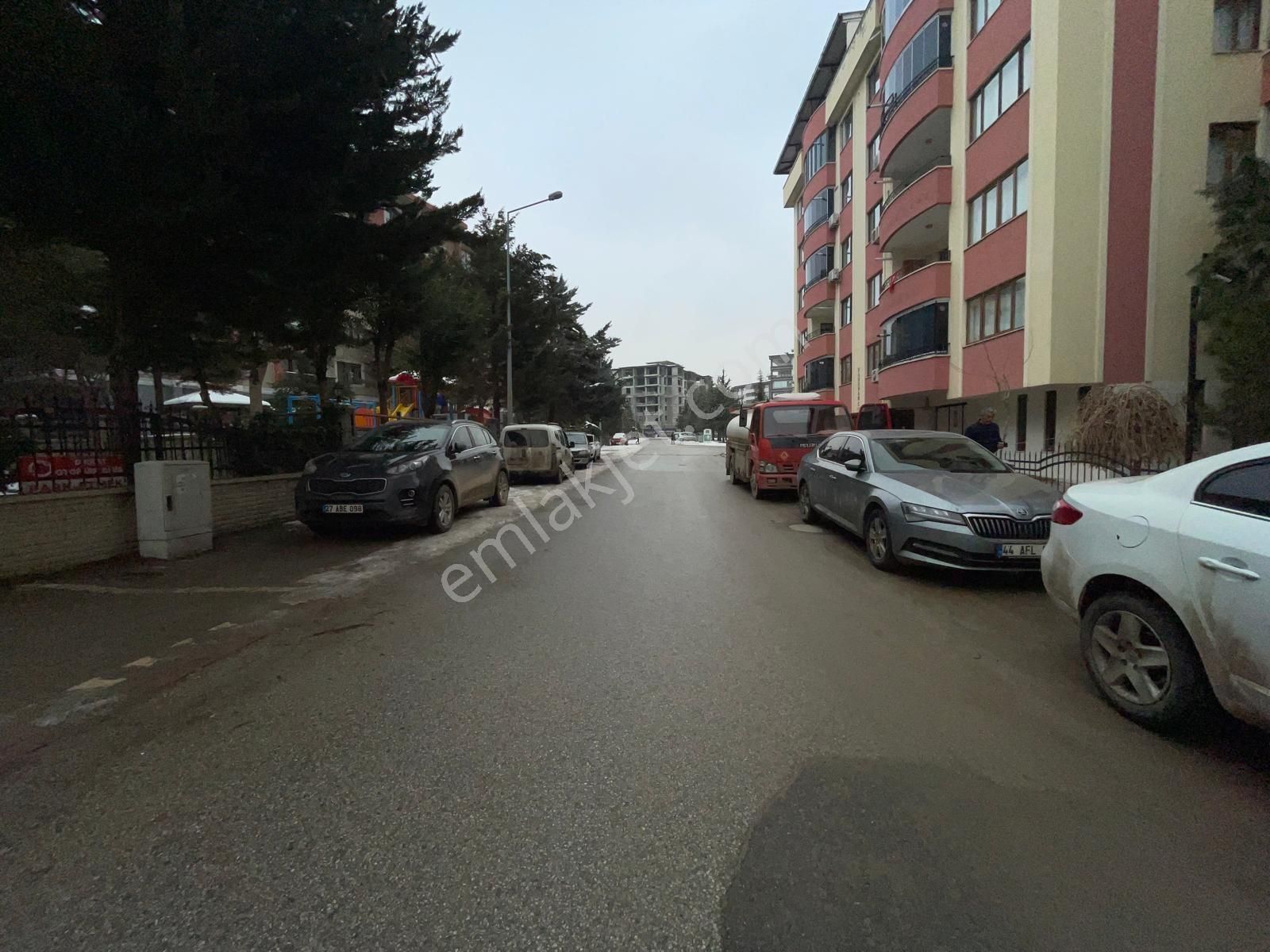 Coldwell Banker Safir'den Turğut Özal Mah. 3+1 Kiralık Daire - Görsel 4