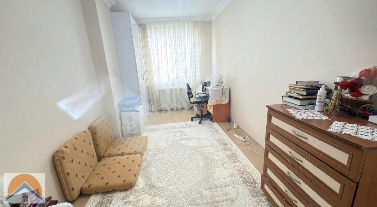 Mevlana Mahallesinde Arakat 3+1,120 M2 Tüm Odalar Geniş - Görsel 18