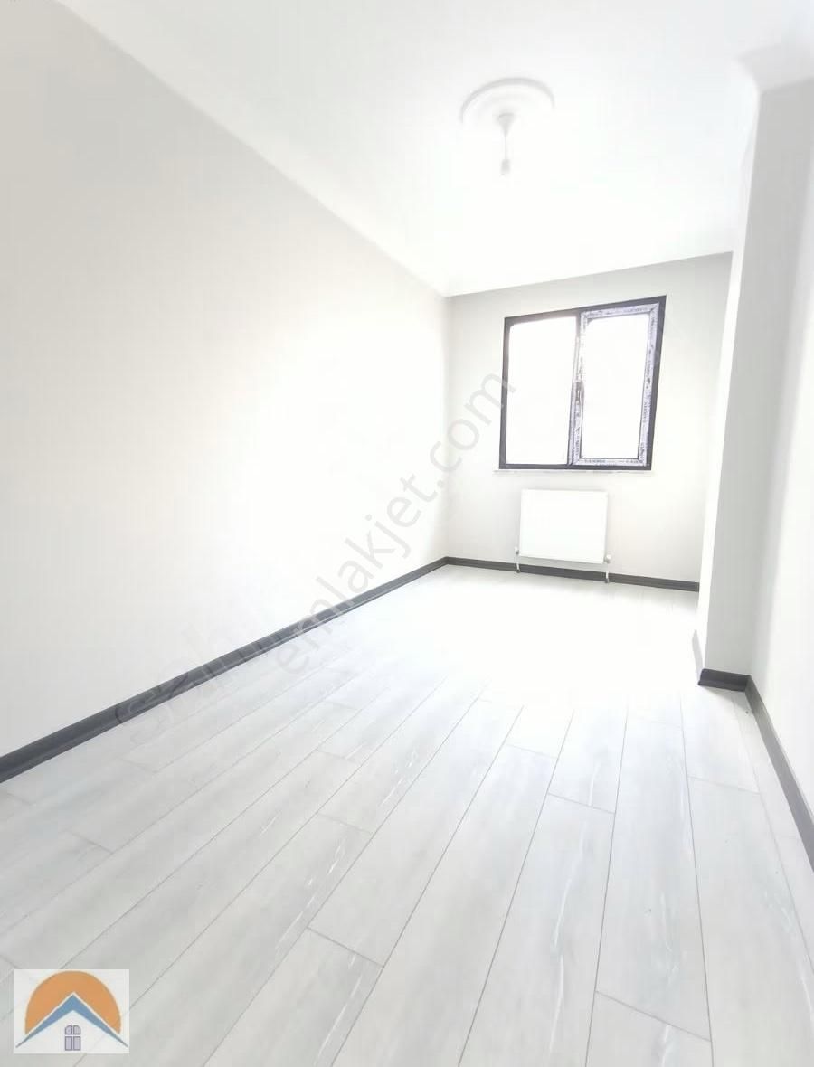 Sultanbeyli Mimarsinan Mah Arakat 3+1,115m2 - Görsel 17