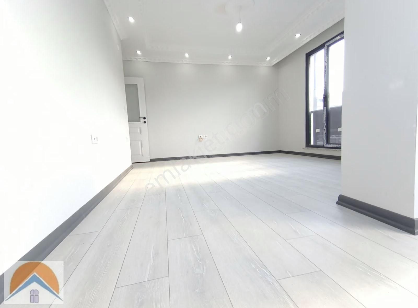 Sultanbeyli Mimarsinan Mah Arakat 3+1,115m2 - Görsel 2