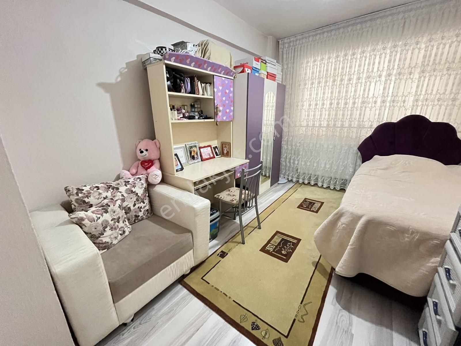 Hacıveyiszade Mahallesi.mevlana Siteleri 3+1 Geniş Fırsat Daire - Görsel 6