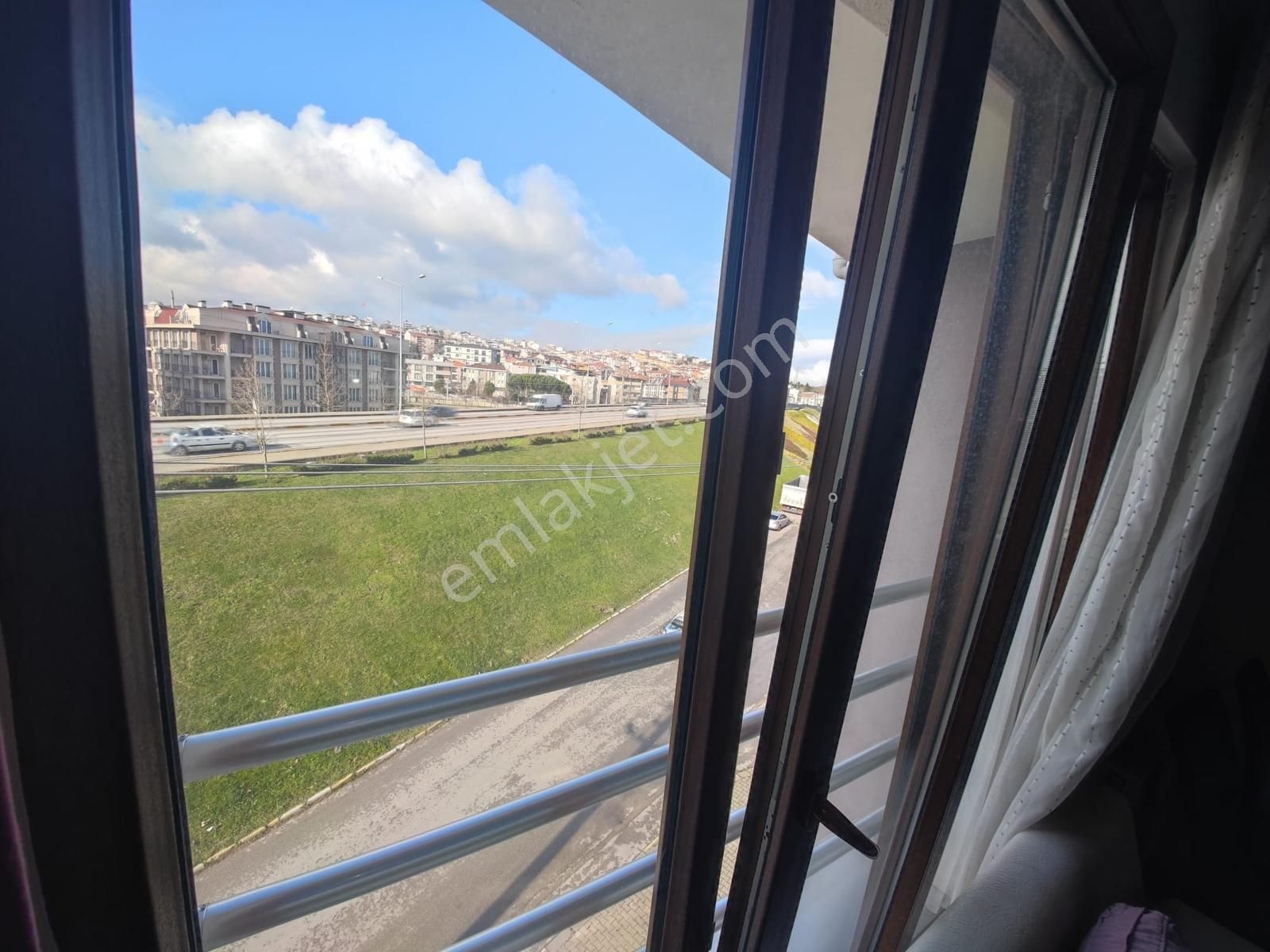 Mir'den Balıkesir Plevne'de Eşyalı 1+1 Kiralık Daire - Görsel 14