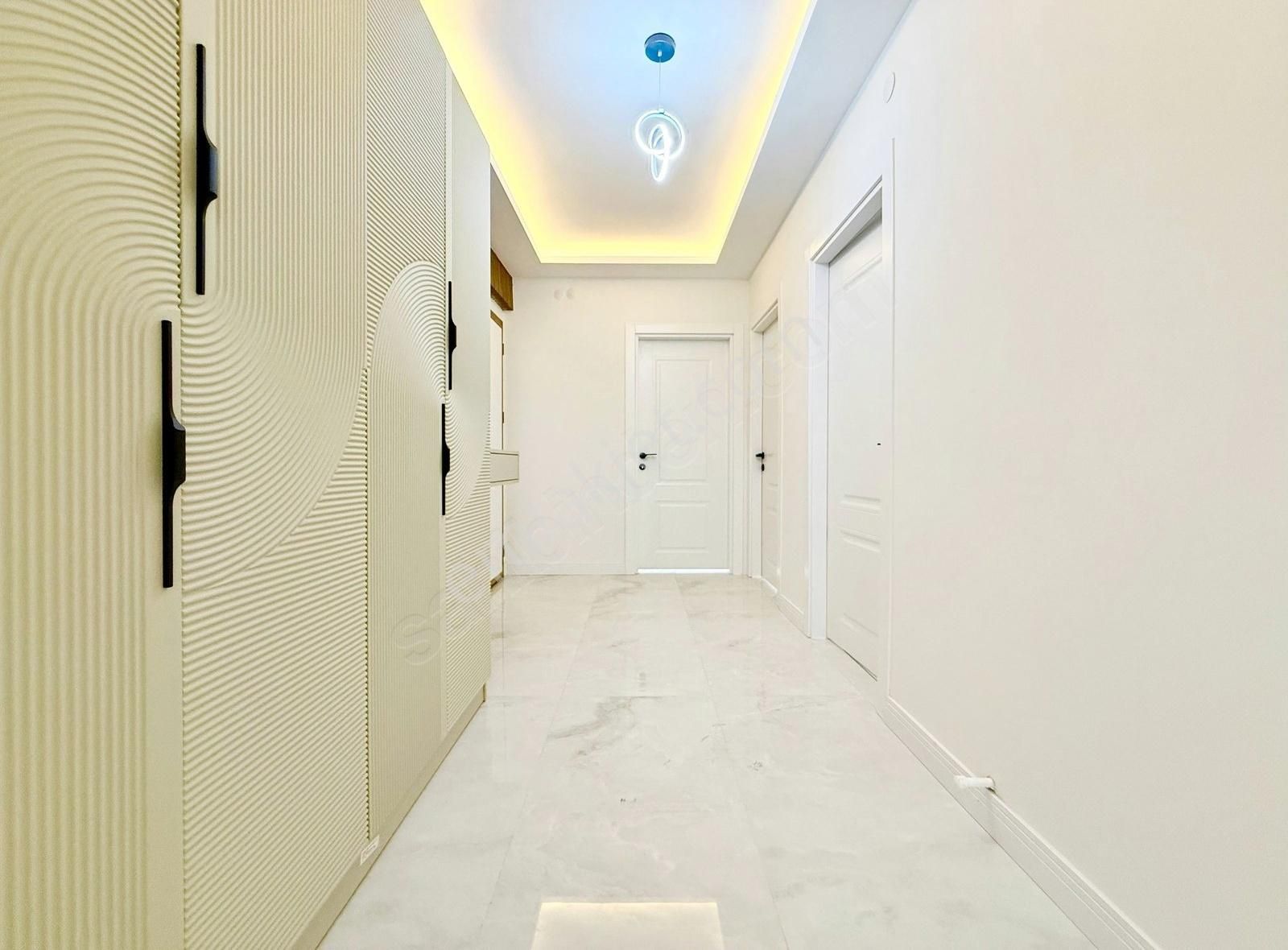 Geçmişin İzleriyle Modern Konfor Bir Arada Türk Hamamlı3+1 Daire - Görsel 32