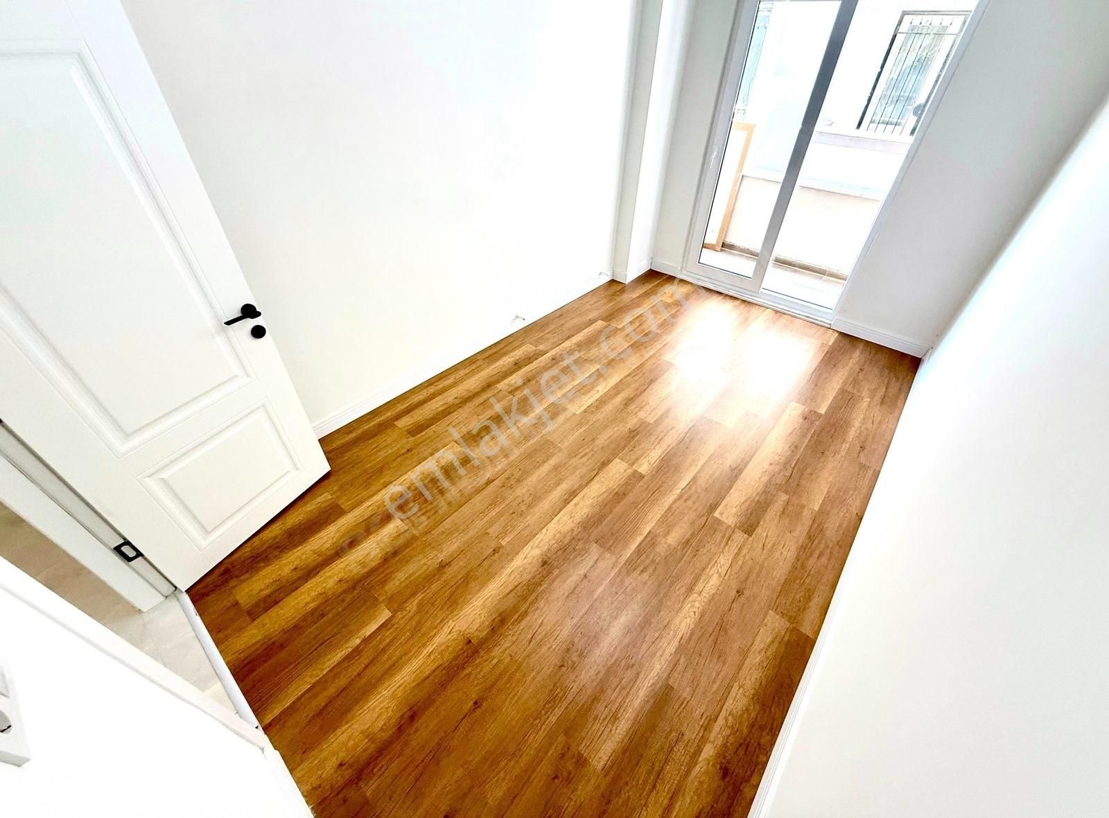 Geçmişin İzleriyle Modern Konfor Bir Arada Türk Hamamlı3+1 Daire - Görsel 24