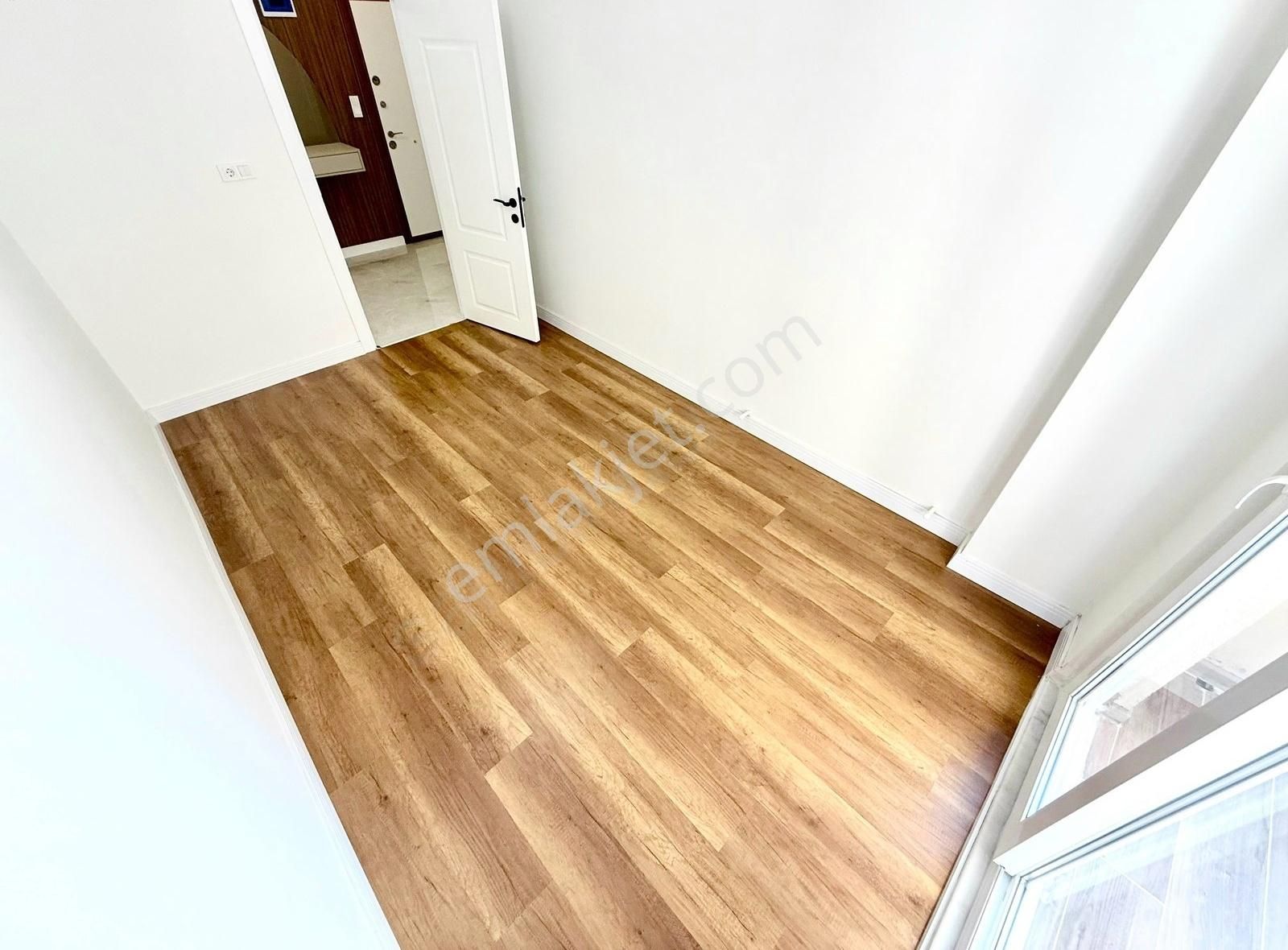 Geçmişin İzleriyle Modern Konfor Bir Arada Türk Hamamlı3+1 Daire - Görsel 13