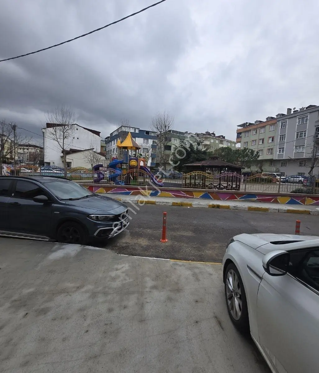 Pendik Esenler Mah. Kiralık İskanlı 45m2 Dükkan Mağaza - Görsel 3