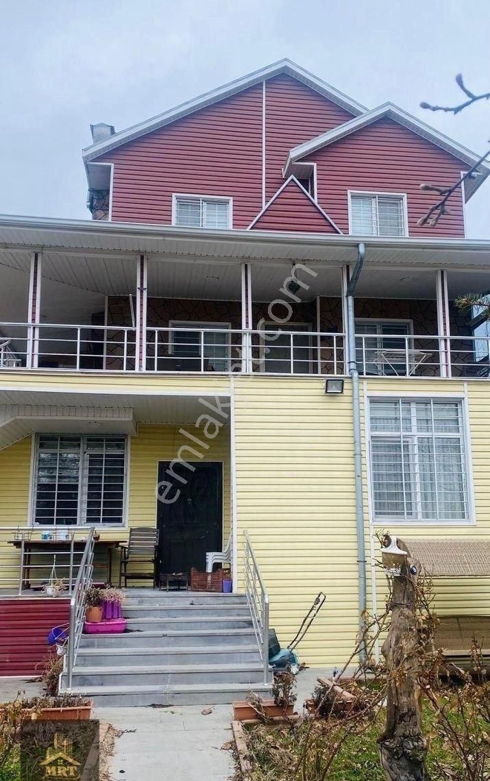 Becen'in Kalbinde Eşsiz Şehir Manzaralı 3 Katlı Bağ Evi - Görsel 4