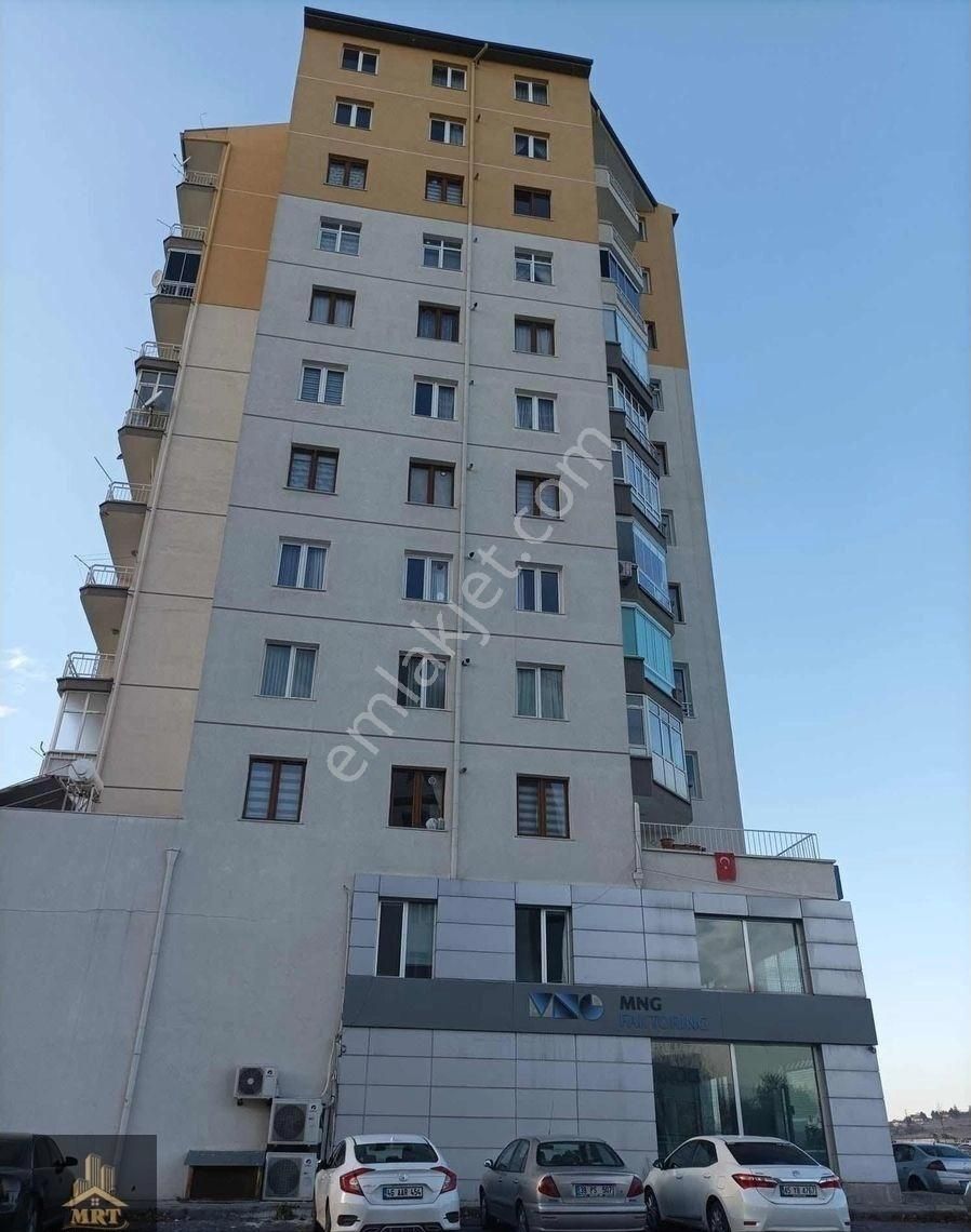 Osman Kavuncu Mah Satlık 200 M2 Daire