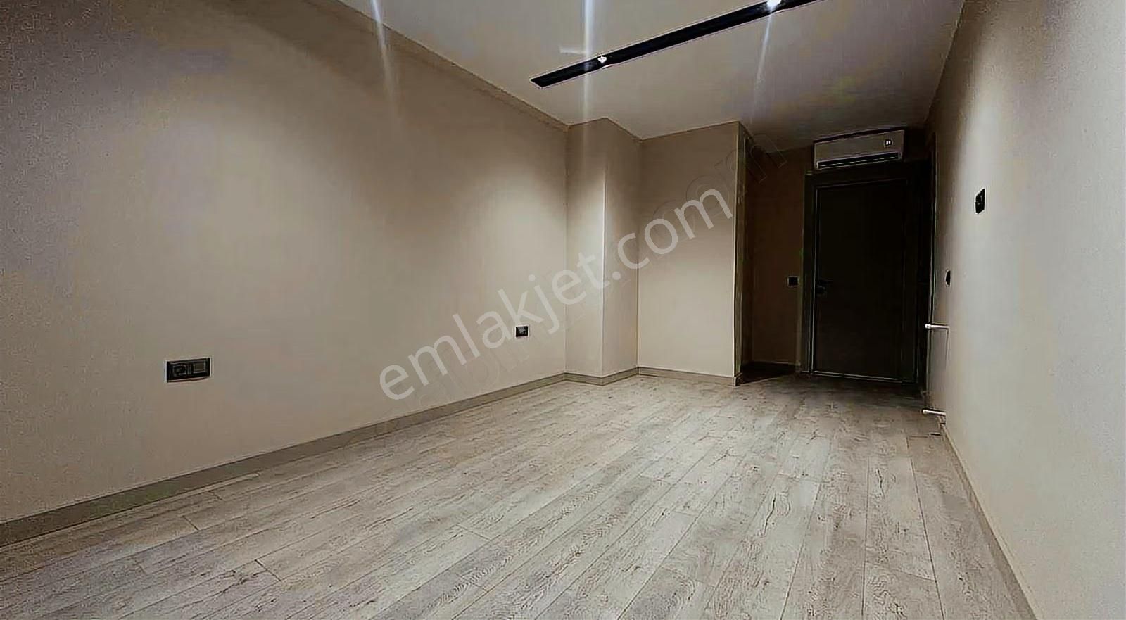 Göksu'da Konsept Site İçi Özel Bahçeli Satılık 2+1 Bahçe Dubleks - Görsel 15
