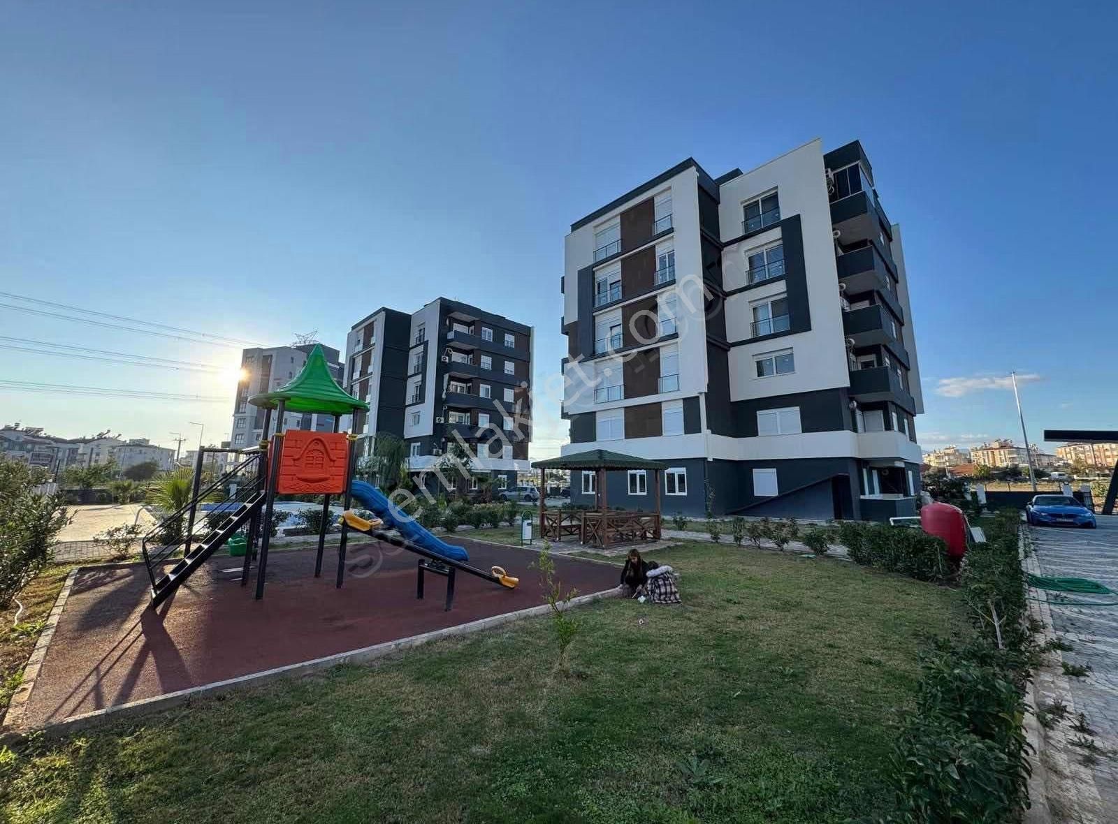 Havuzlu - Çocuk Oyun Parklı - Geniş Otoparklı 1+1 Yüksek Giriş - Görsel 8