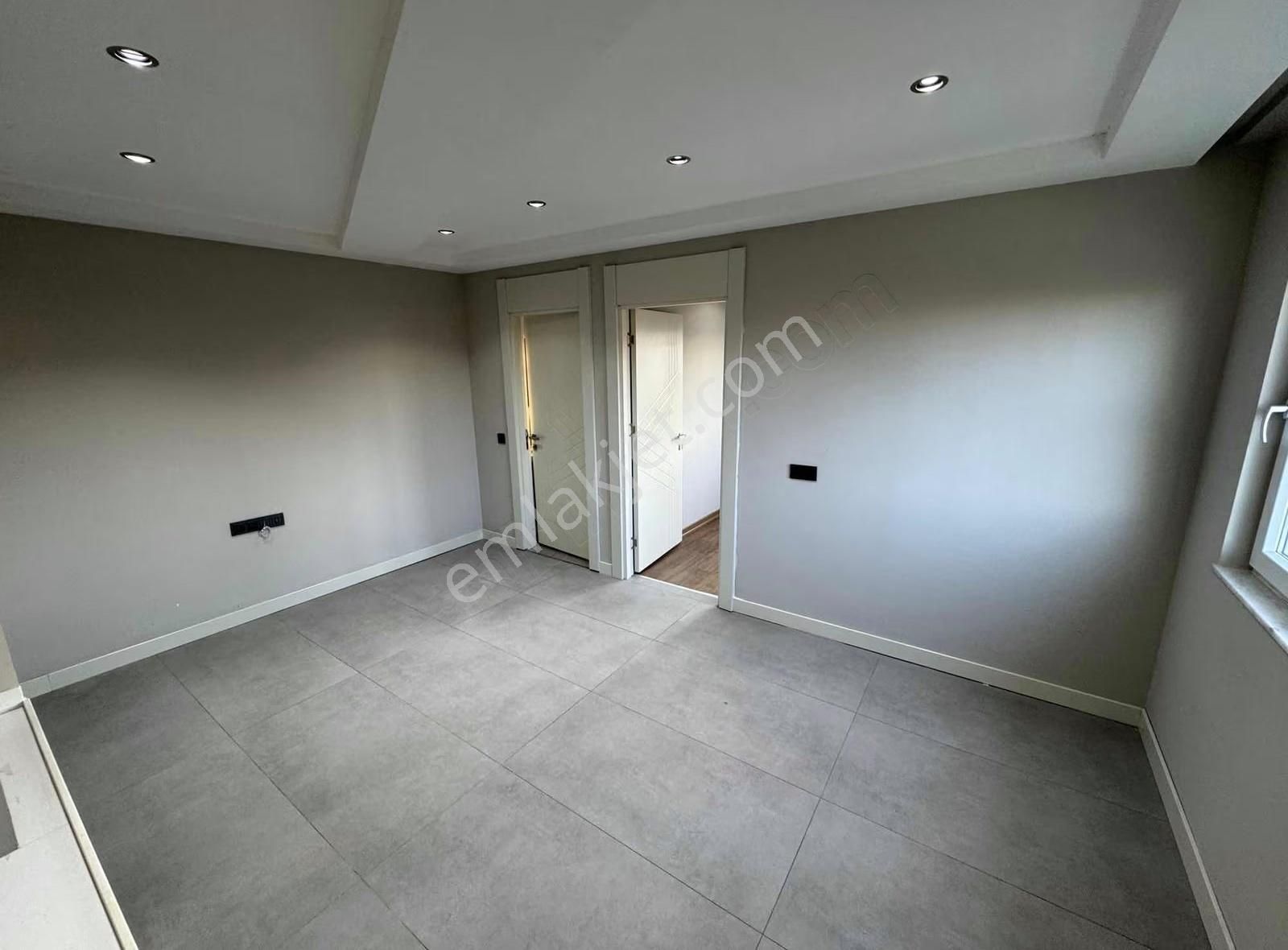 Havuzlu - Çocuk Oyun Parklı - Geniş Otoparklı 1+1 Yüksek Giriş - Görsel 7