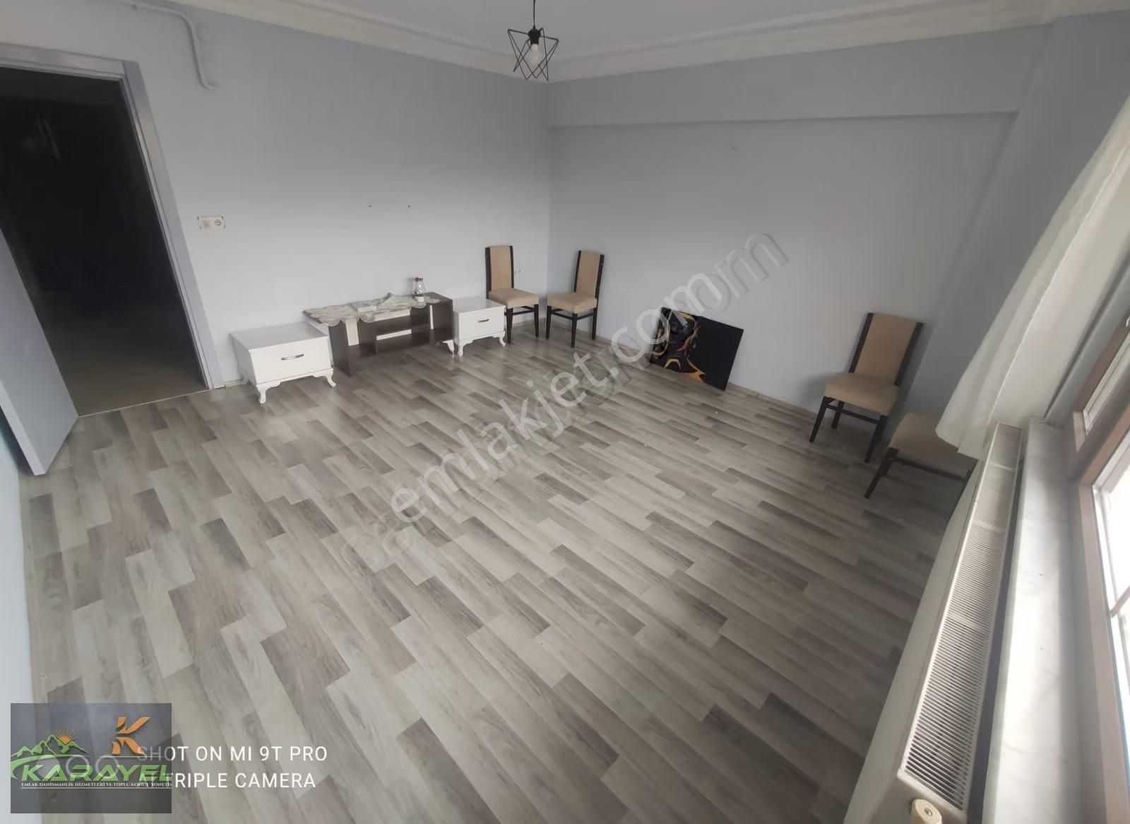 8 Daire 1 Dükkan 1 Ofis 231 M2 Arsa Payı Komple Satılık Bına - Görsel 17