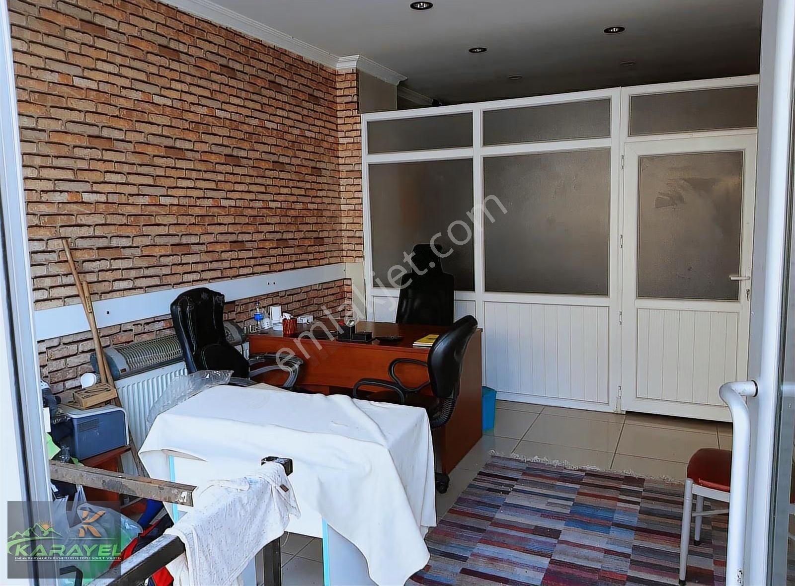 8 Daire 1 Dükkan 1 Ofis 231 M2 Arsa Payı Komple Satılık Bına - Görsel 5