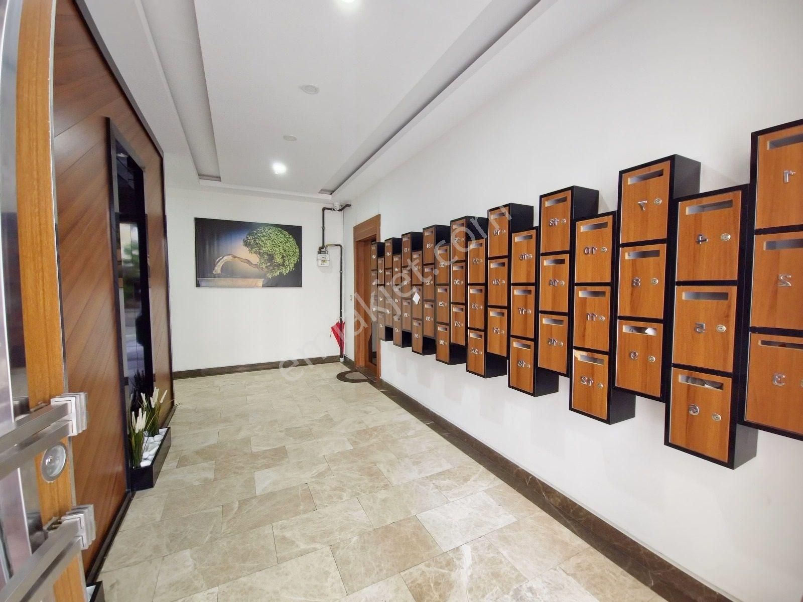 Ayşekadın Da İki Kat Kapalı Otoparklı Ve Yüzme Havuzlu 3+1 Daire - Görsel 24