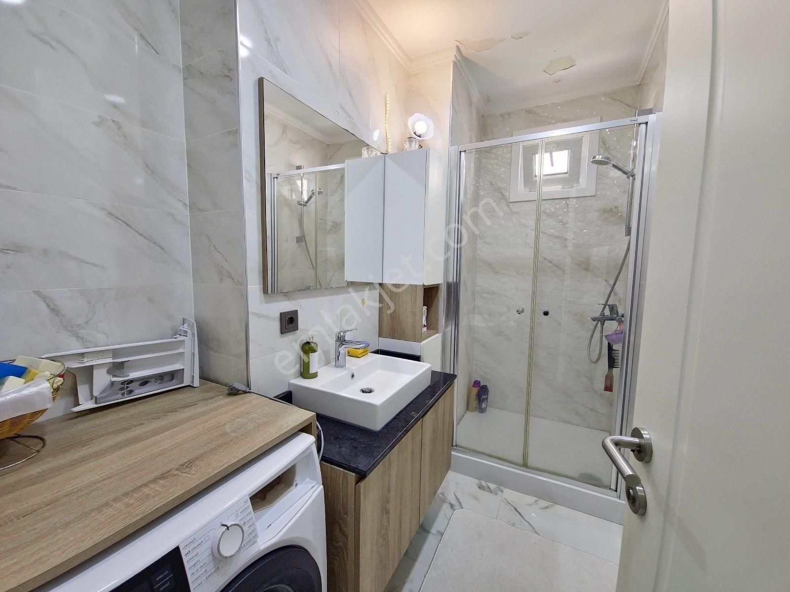 Ayşekadın Da İki Kat Kapalı Otoparklı Ve Yüzme Havuzlu 3+1 Daire - Görsel 14