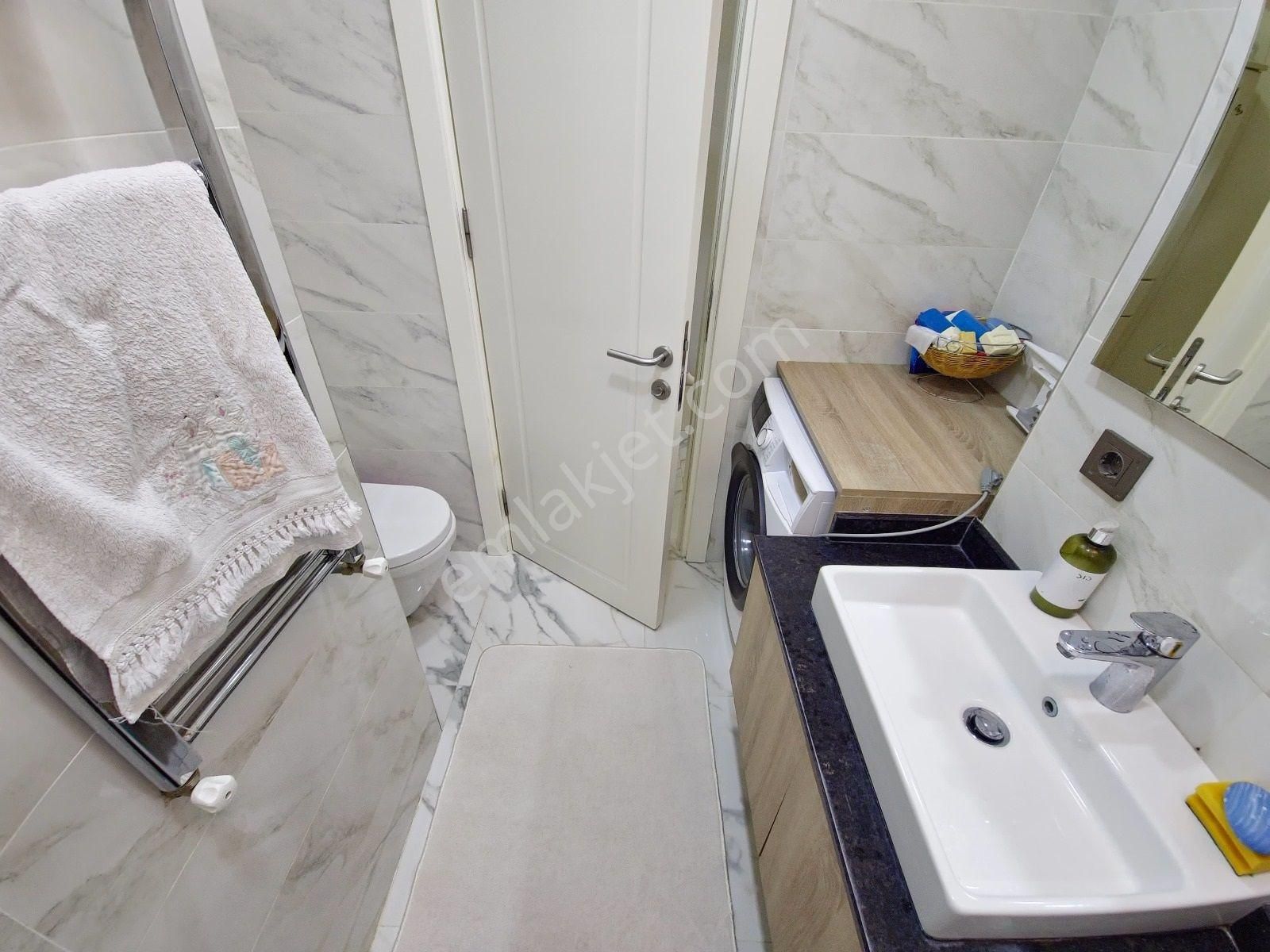 Ayşekadın Da İki Kat Kapalı Otoparklı Ve Yüzme Havuzlu 3+1 Daire - Görsel 15