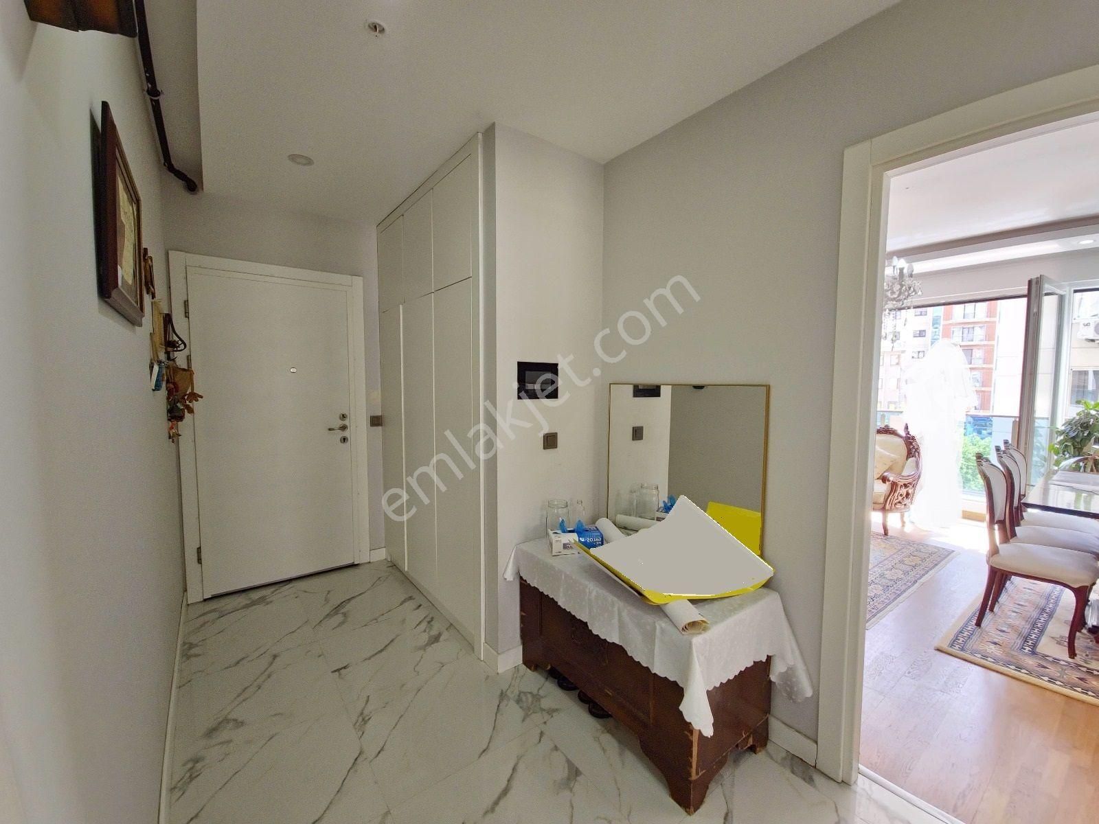 Ayşekadın Da İki Kat Kapalı Otoparklı Ve Yüzme Havuzlu 3+1 Daire - Görsel 21