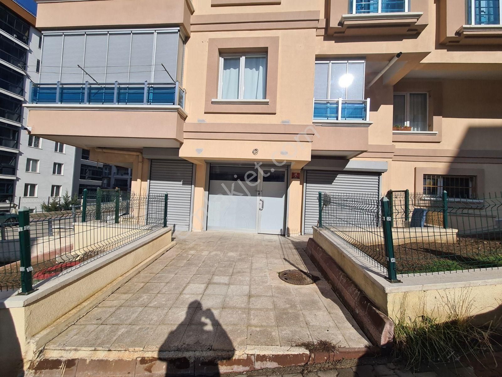 Yükseltepe Karakeçili Cd Yakını Yatırımlık 80m² Dükkan