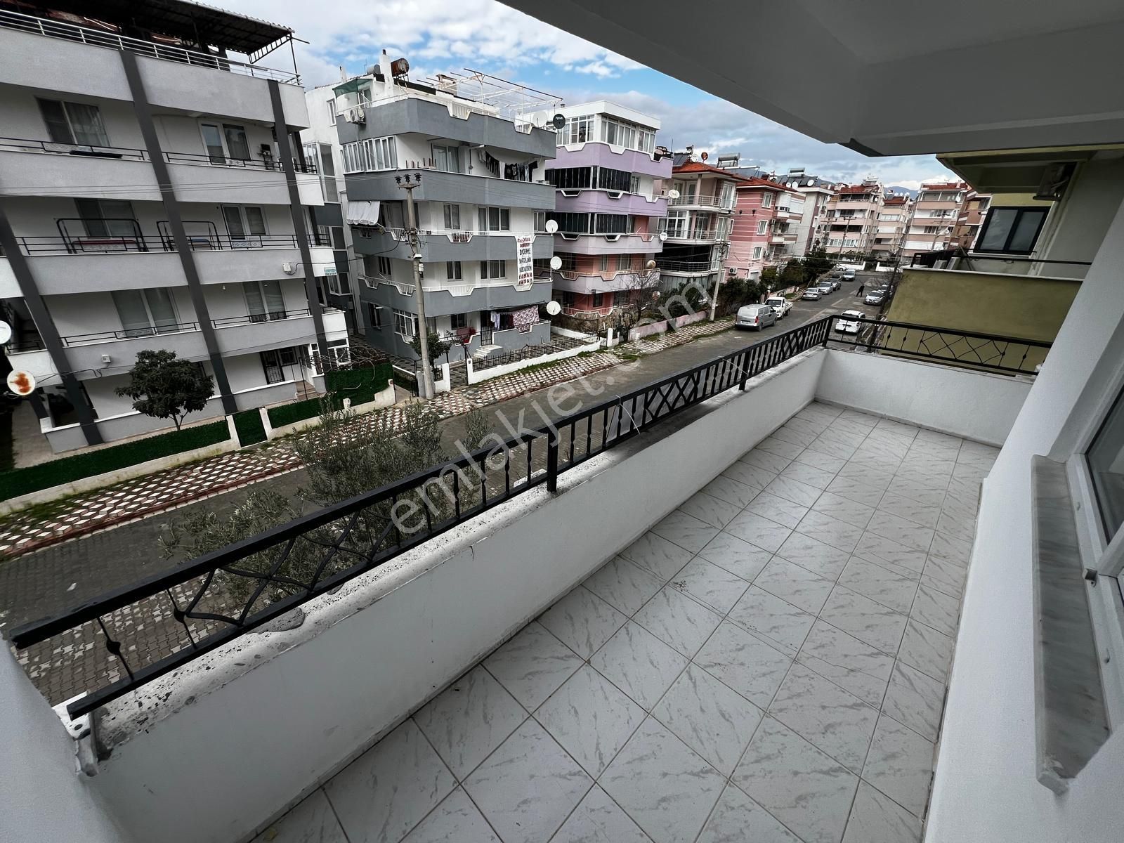 Yiğit'ten Akçay Merkezde Full Yapılı 2+1 Ayrı Mutfaklı Daire - Görsel 31