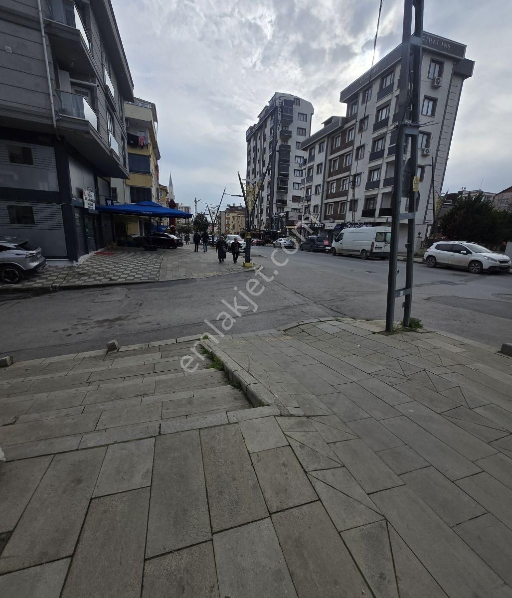 %2,49 Oran İle Metroya 10dk Yürüme Mesafesi İskanlı 2+1 Satılık - Görsel 23
