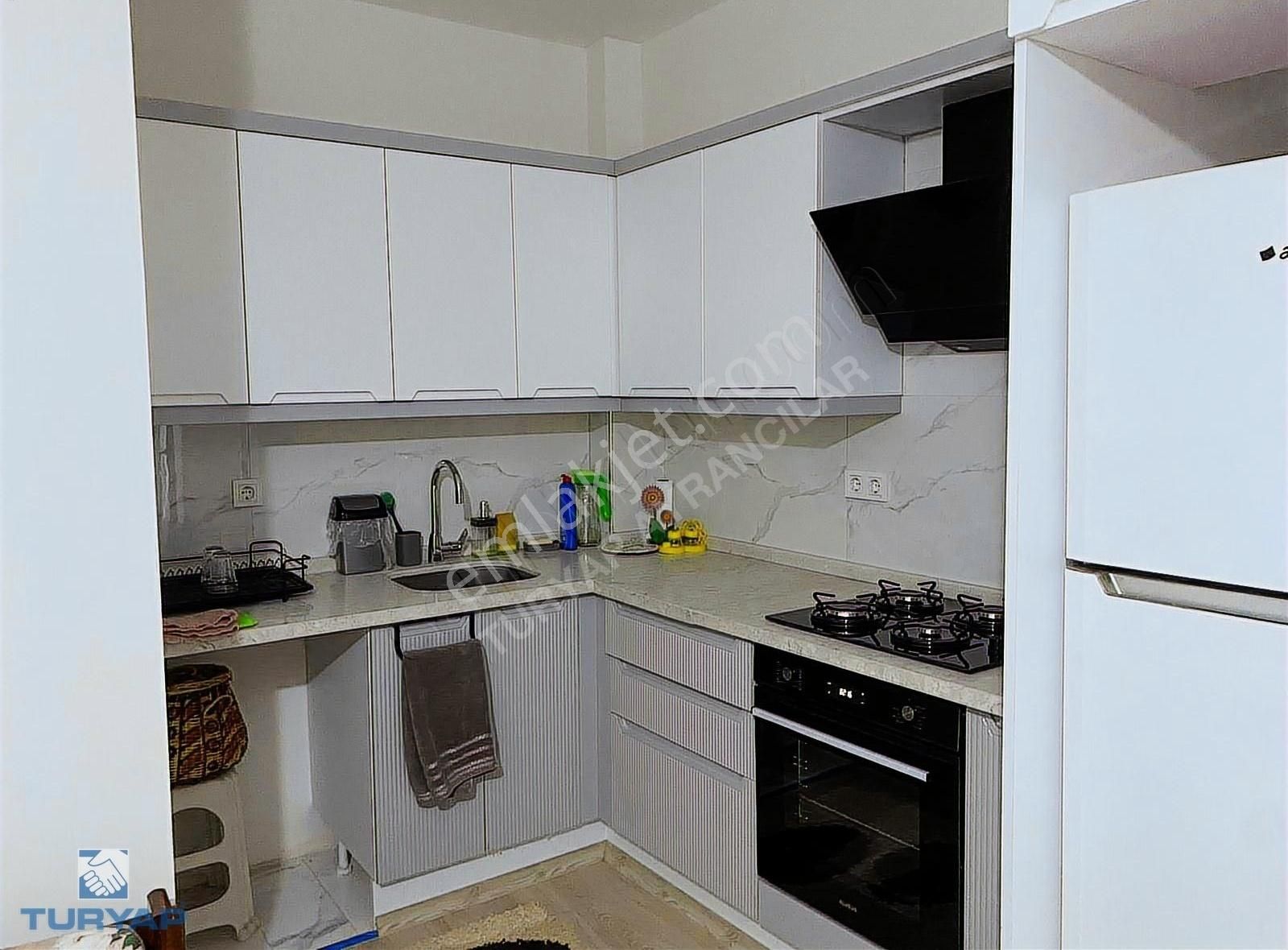 Turyap'tan Fevzi Çakmak Mah Sıfır Eşyalı 1+1 Kiralık Daire - Görsel 20