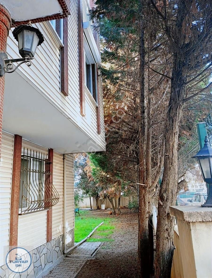 Merkezde Temiz Geniş 3+1 - Görsel 20