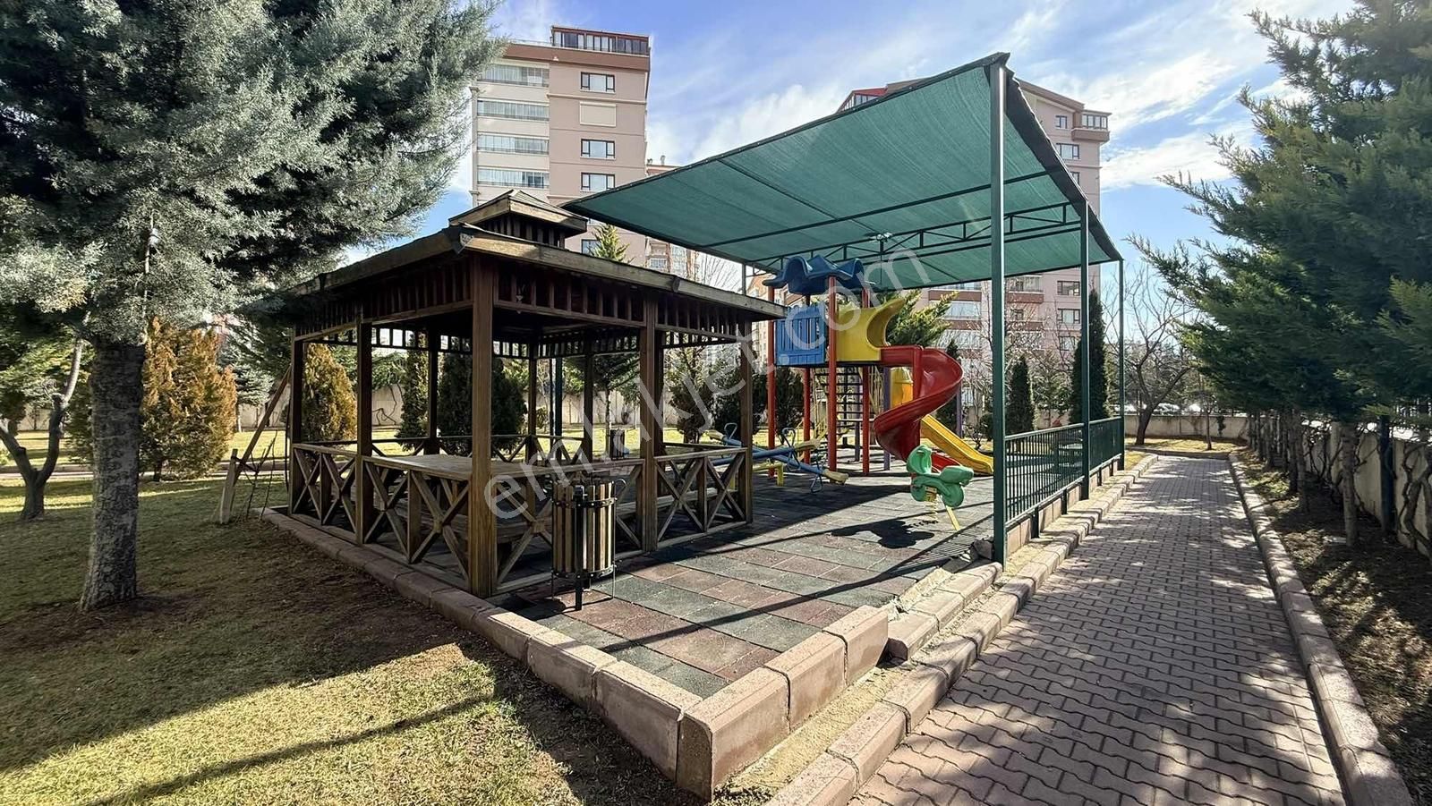 Mercanlardan Aşağı Yahyalar Lilyum Garden Sitesi'nde 4+1 Kiralık - Görsel 32