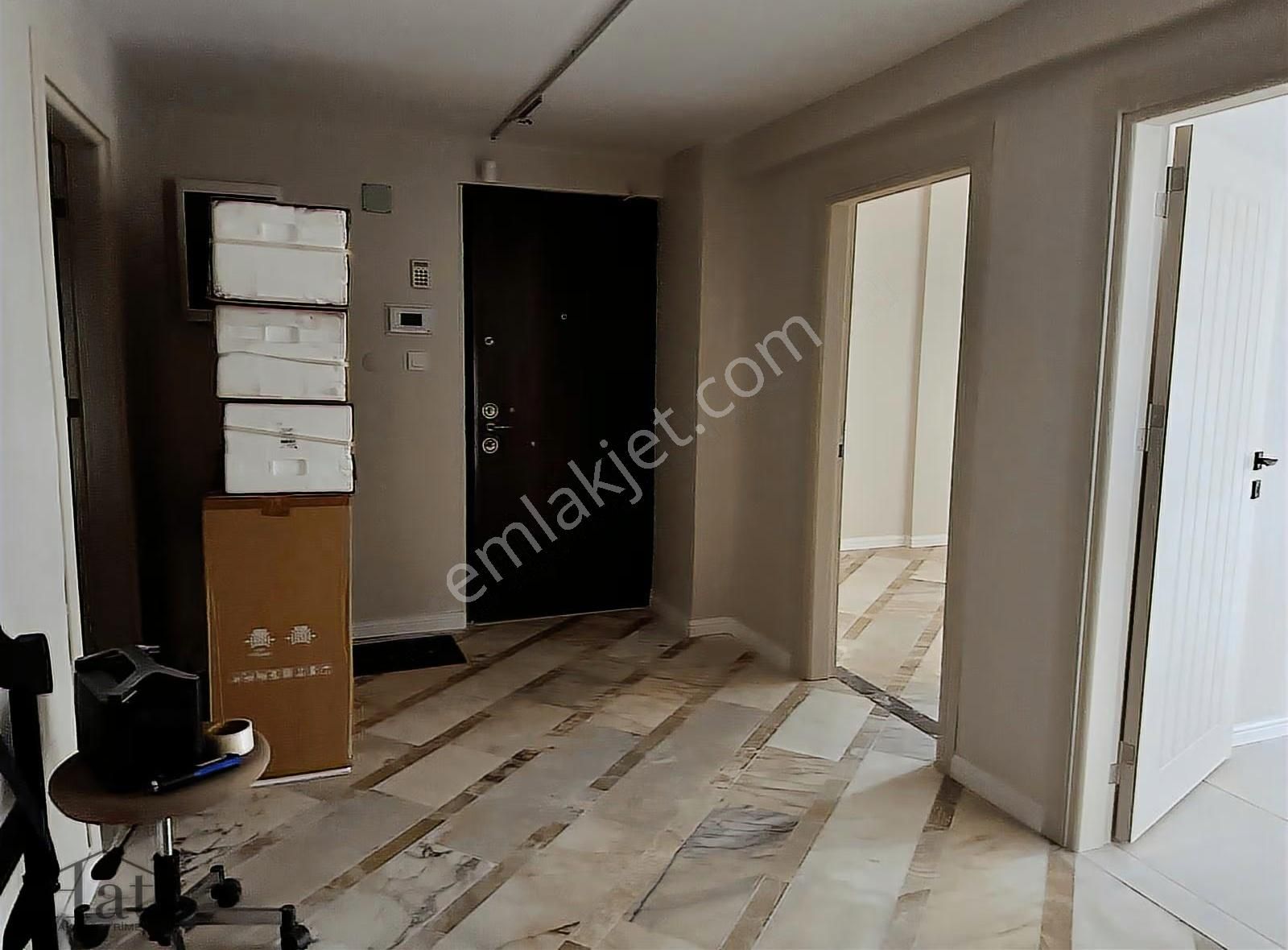 Beşiktaş Balmumcu Kurumsal Kiracıya Uygun Otoparklı Daire - Görsel 15
