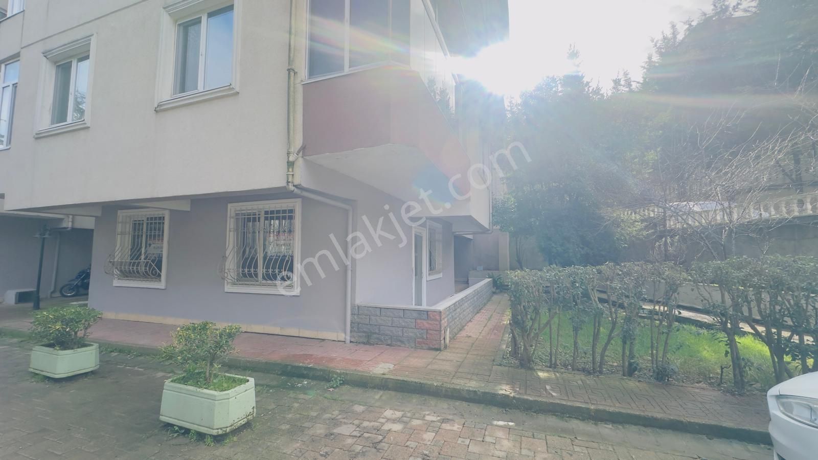 Üsküdar Küçüksu 'da Site İçinde Kiralık 2+1 Daire - Görsel 24