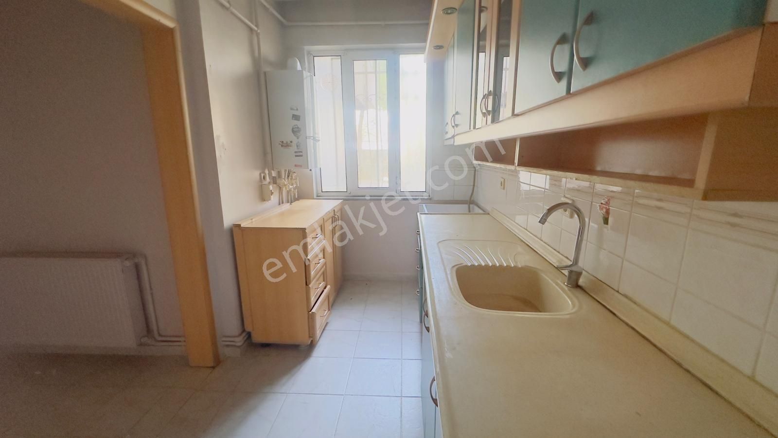 Üsküdar Küçüksu 'da Site İçinde Kiralık 2+1 Daire - Görsel 19