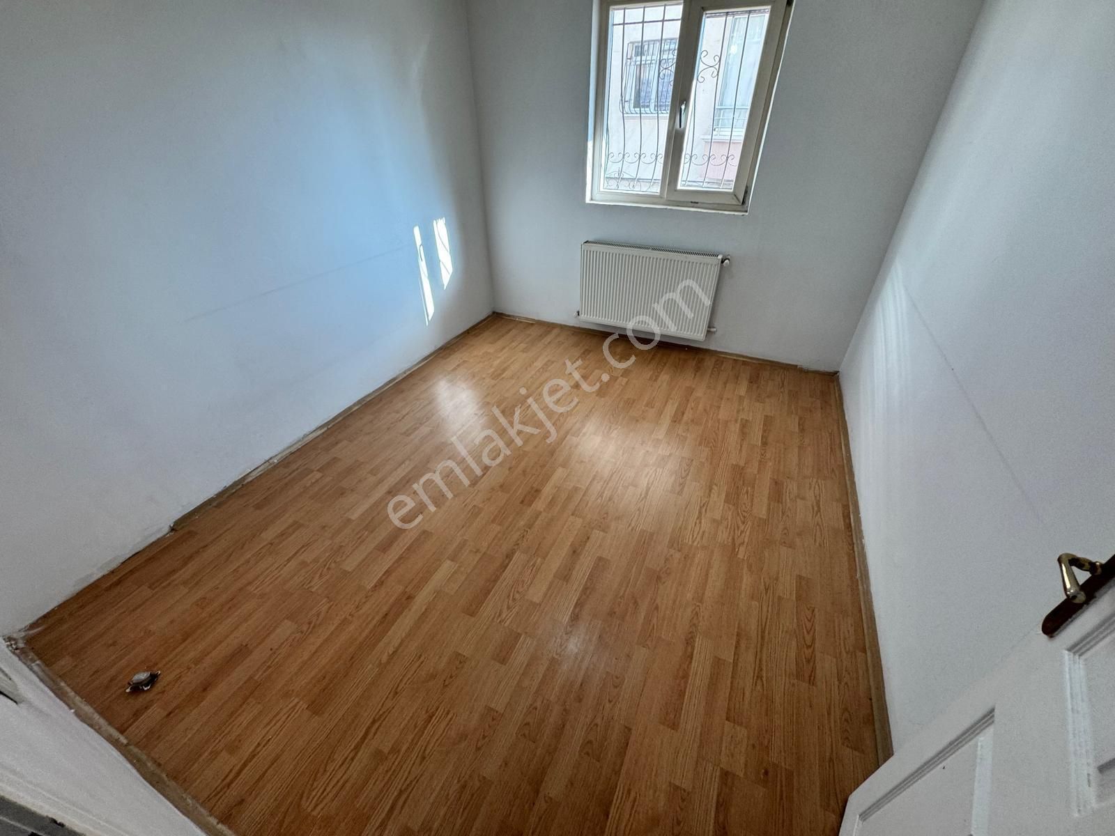 Hayal^den Malazgirt Mh^de Kat Konumunda Ön Cp. 3+1 Bağımsz Yapılı Daire ! - Görsel 19