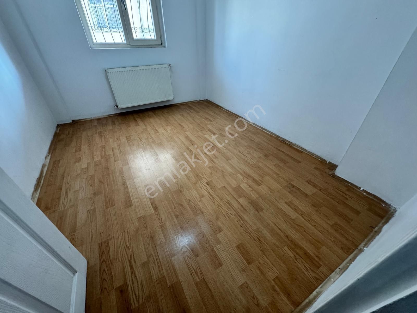 Hayal^den Malazgirt Mh^de Kat Konumunda Ön Cp. 3+1 Bağımsz Yapılı Daire ! - Görsel 21